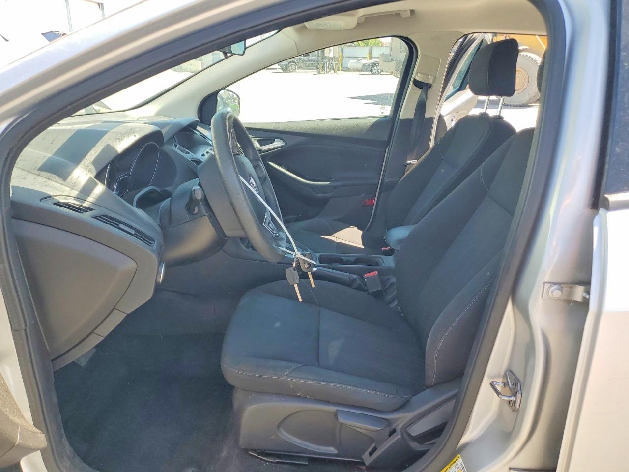 2015 Ford Focus Se Silver vin: 1FADP3F24FL316666