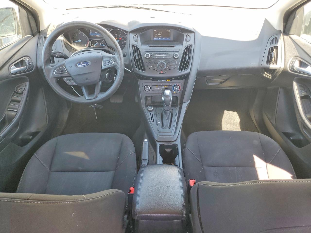 2015 Ford Focus Se Silver vin: 1FADP3F24FL316666