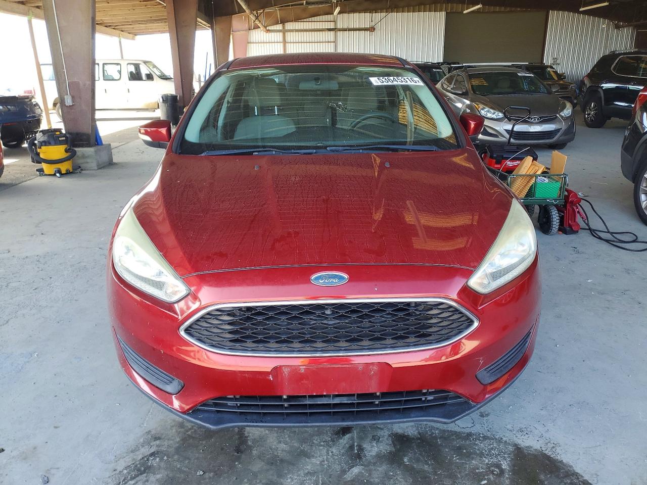 2015 Ford Focus Se Red vin: 1FADP3F24FL327442