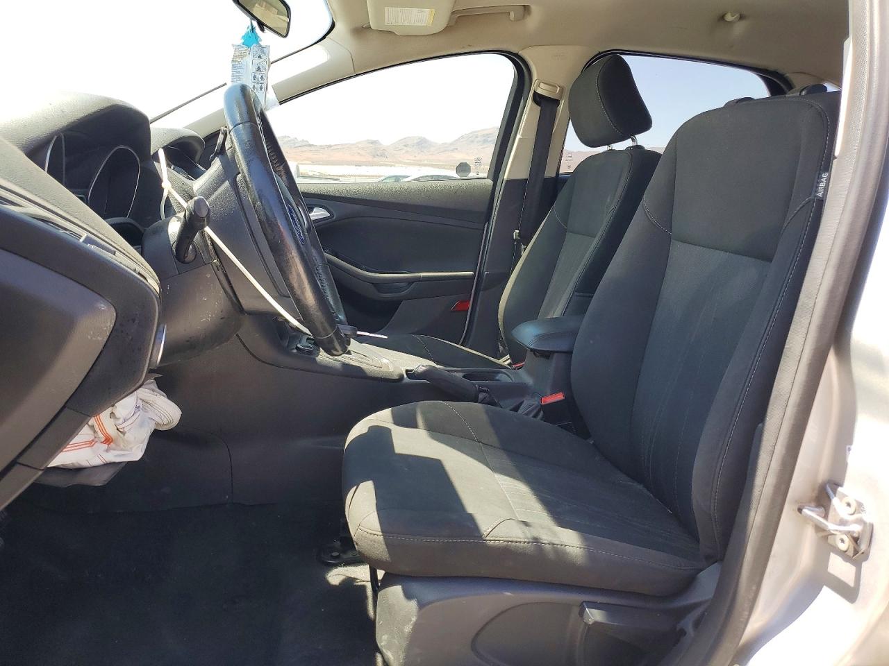 2015 Ford Focus Se Silver vin: 1FADP3F24FL348761