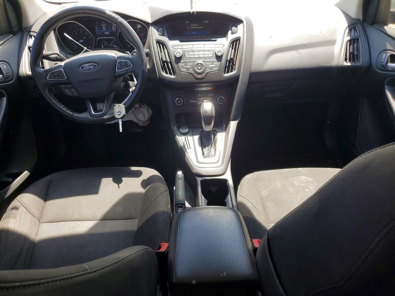 2015 Ford Focus Se Silver vin: 1FADP3F24FL348761