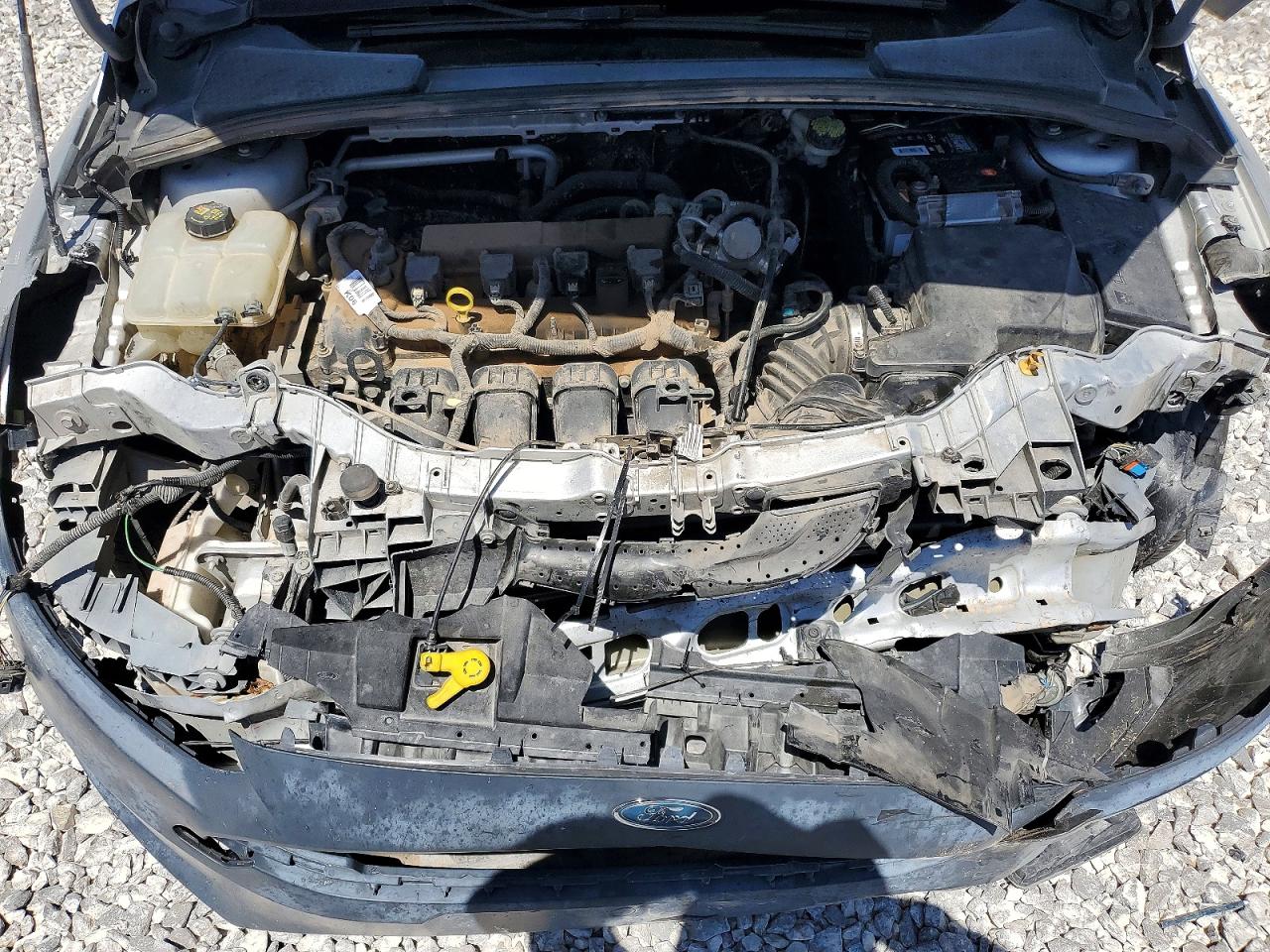 2015 Ford Focus Se Silver vin: 1FADP3F24FL348761