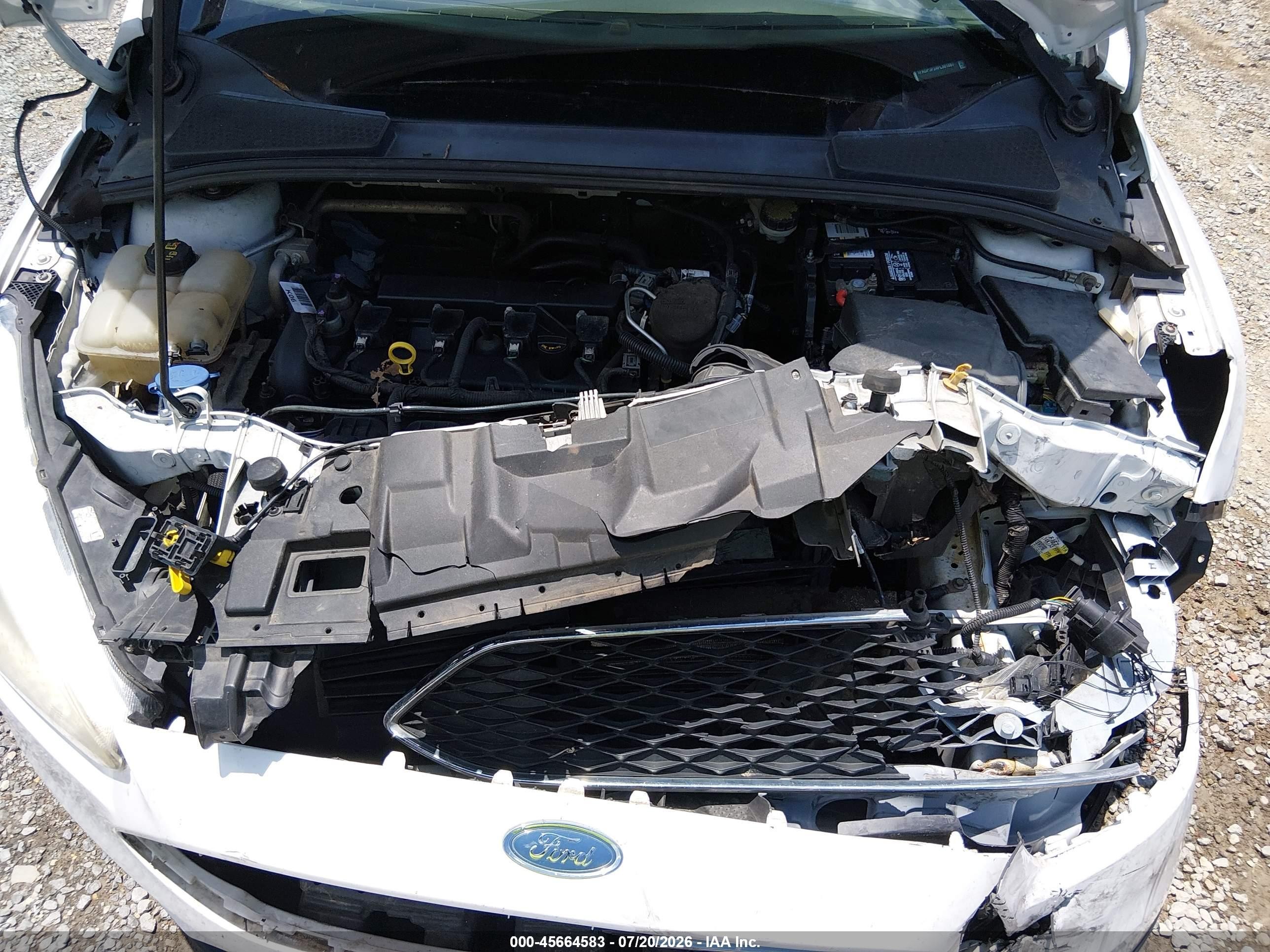 2015 Ford Focus Se White vin: 1FADP3F24FL381887