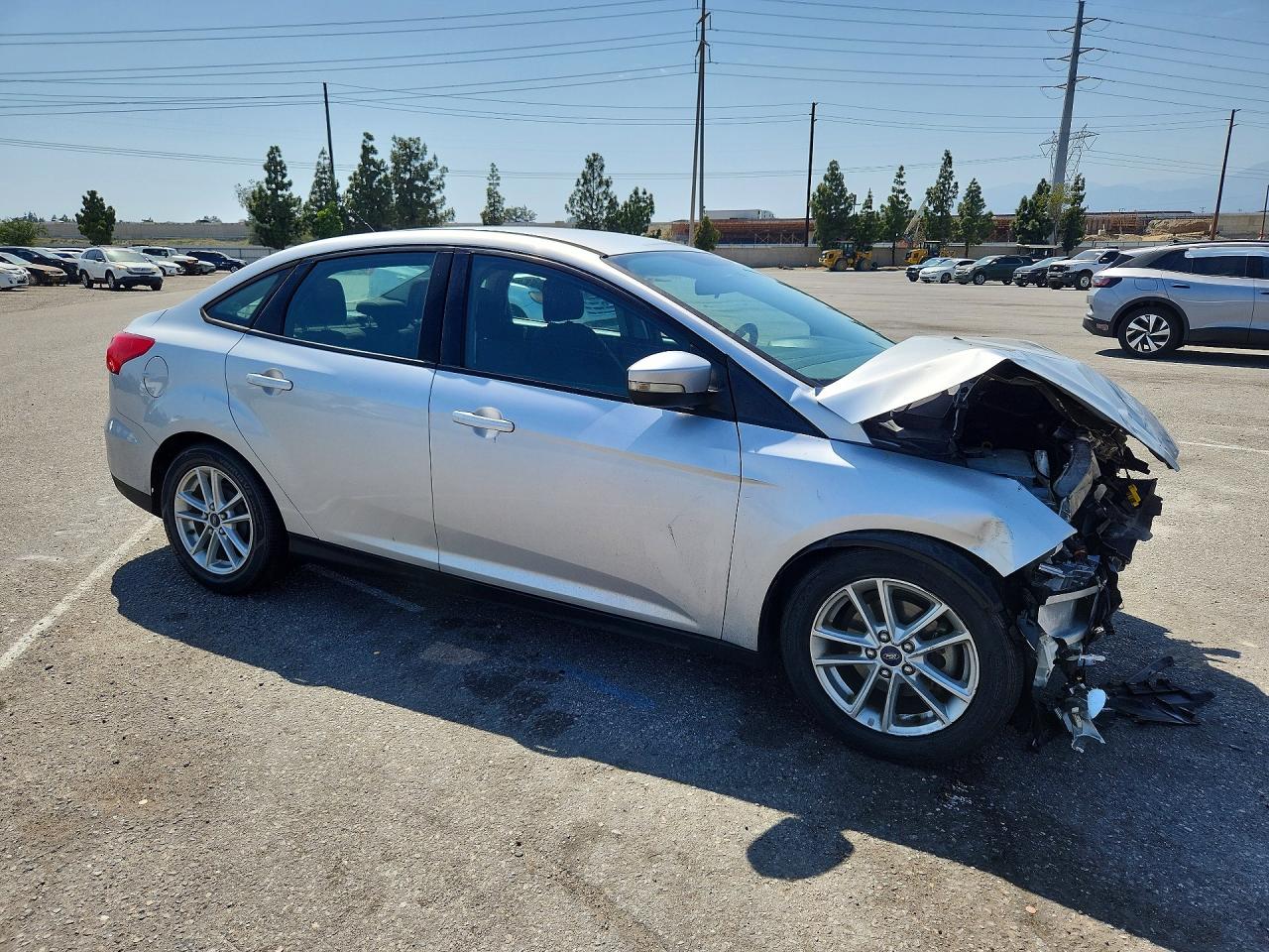 2016 Ford Focus Se Silver vin: 1FADP3F24GL263923