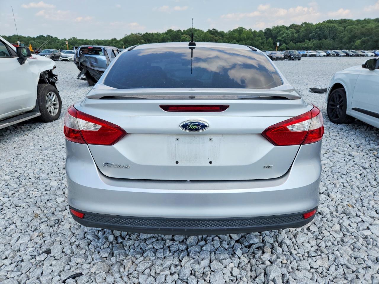2013 Ford Focus Se Silver vin: 1FADP3F25DL164832