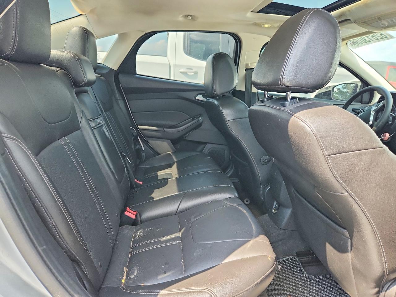 2013 Ford Focus Se Silver vin: 1FADP3F25DL164832