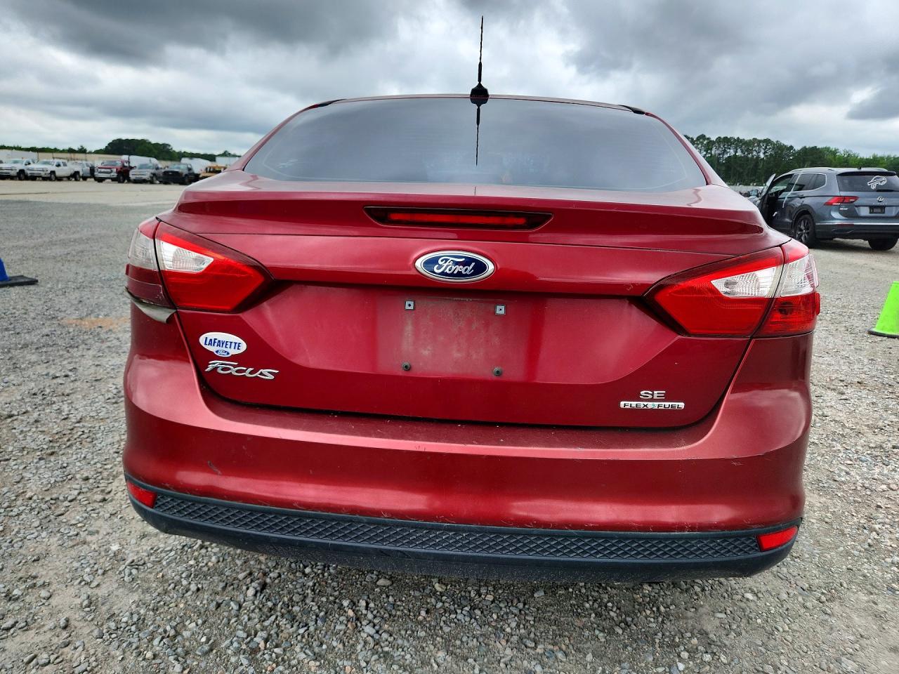 2013 Ford Focus Se Red vin: 1FADP3F25DL174468
