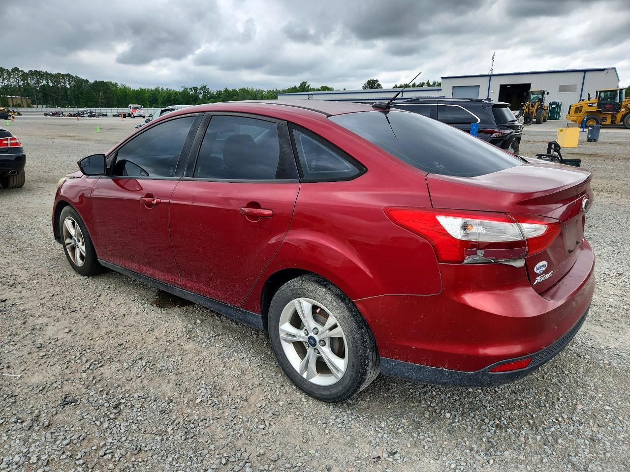 2013 Ford Focus Se Red vin: 1FADP3F25DL174468