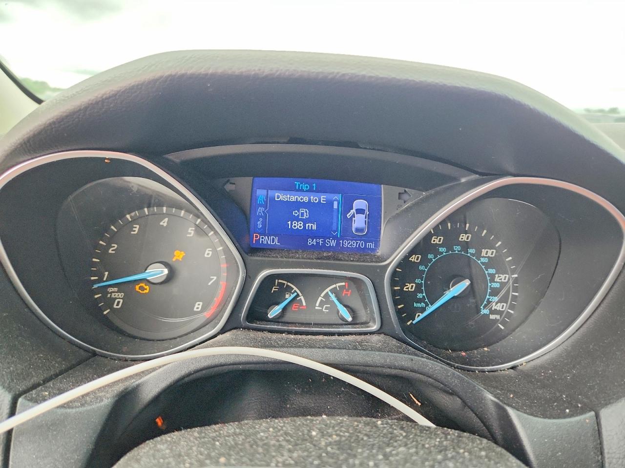 2013 Ford Focus Se Red vin: 1FADP3F25DL174468