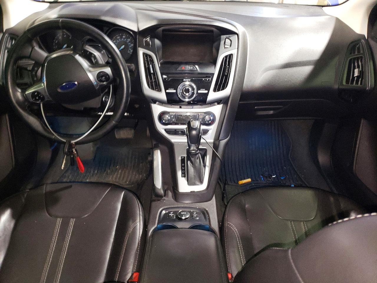 2013 Ford Focus Blue vin: 1FADP3F25DL185003