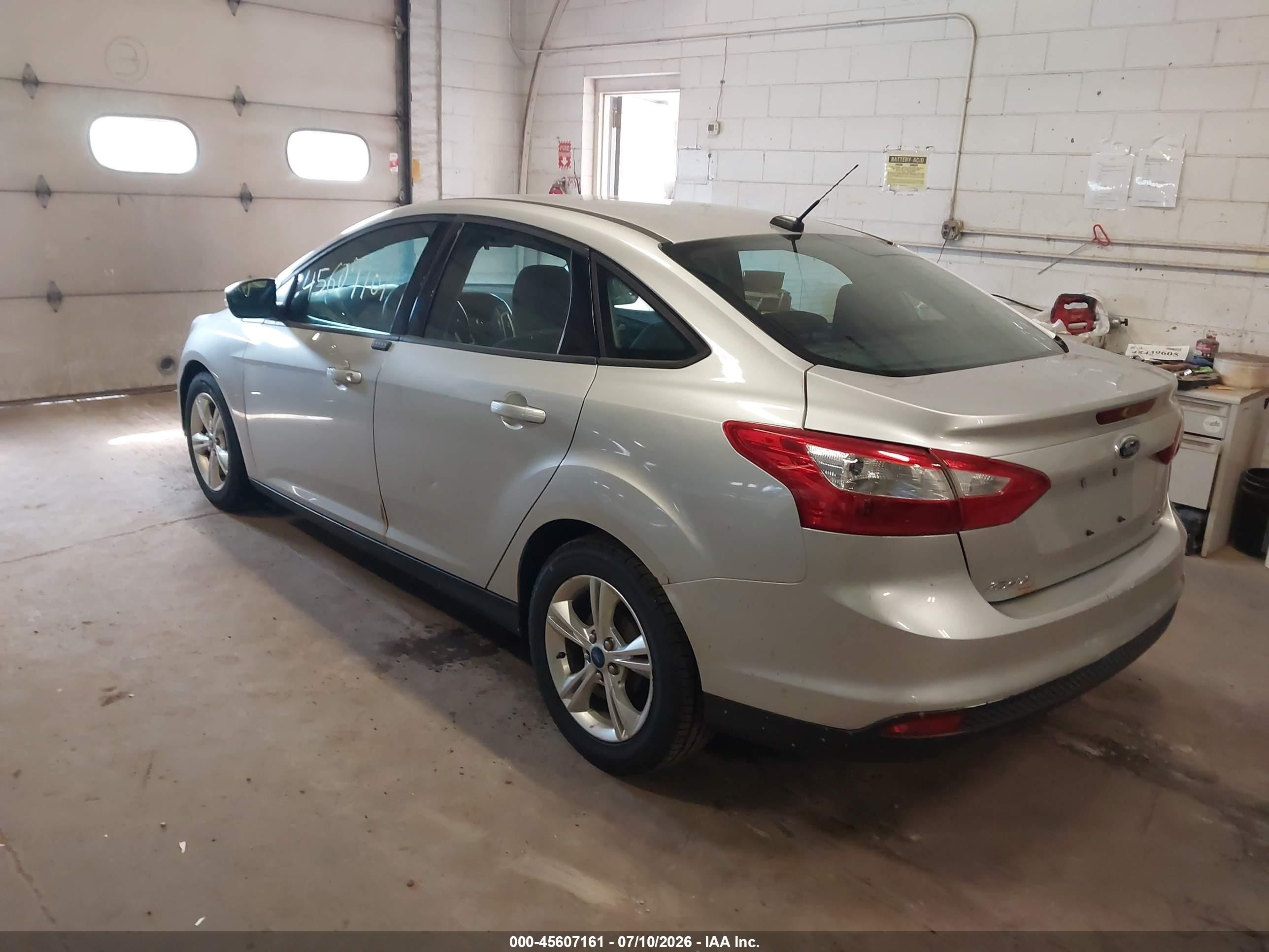 2013 Ford Focus Se Silver vin: 1FADP3F25DL190010