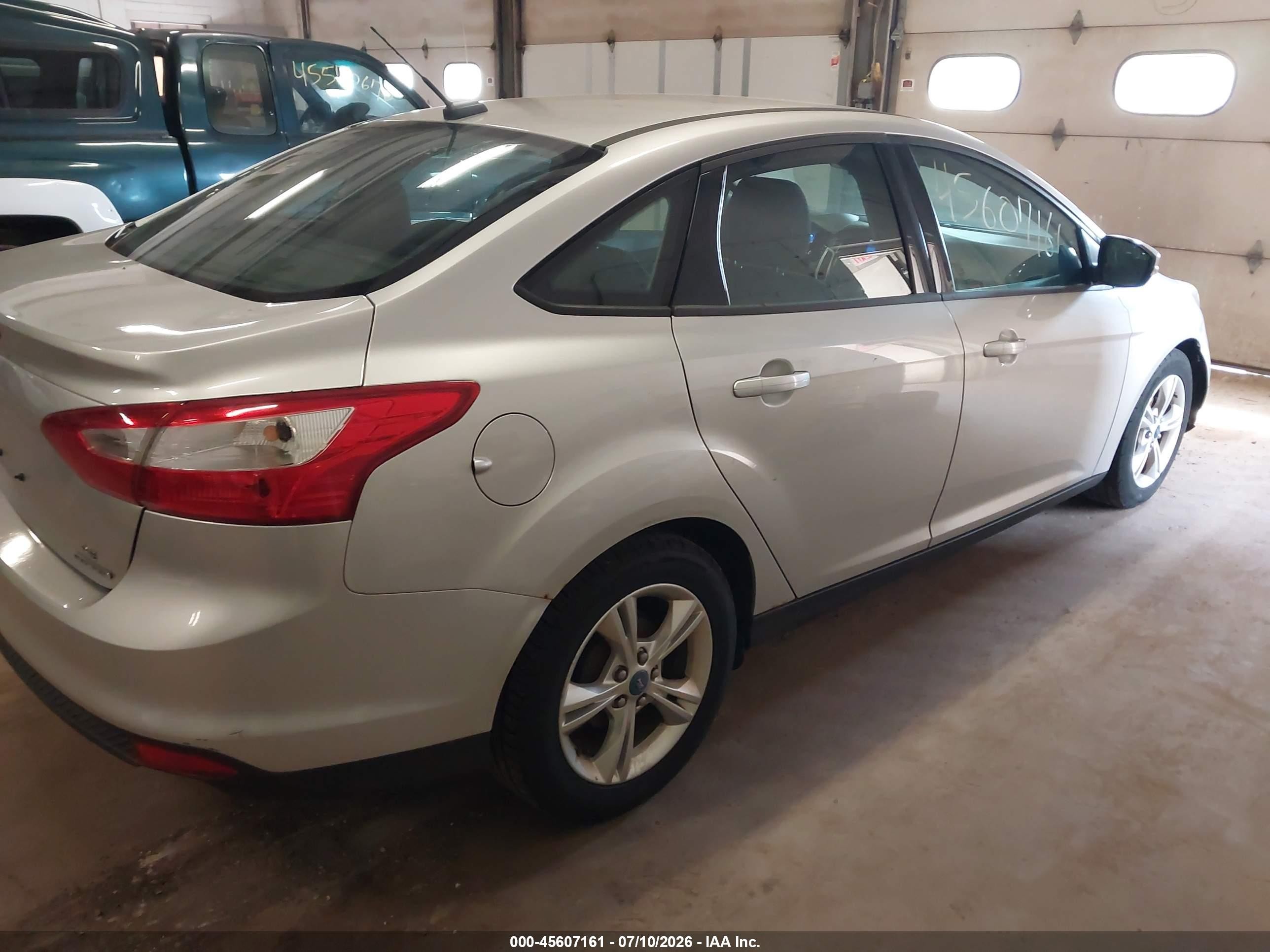 2013 Ford Focus Se Silver vin: 1FADP3F25DL190010