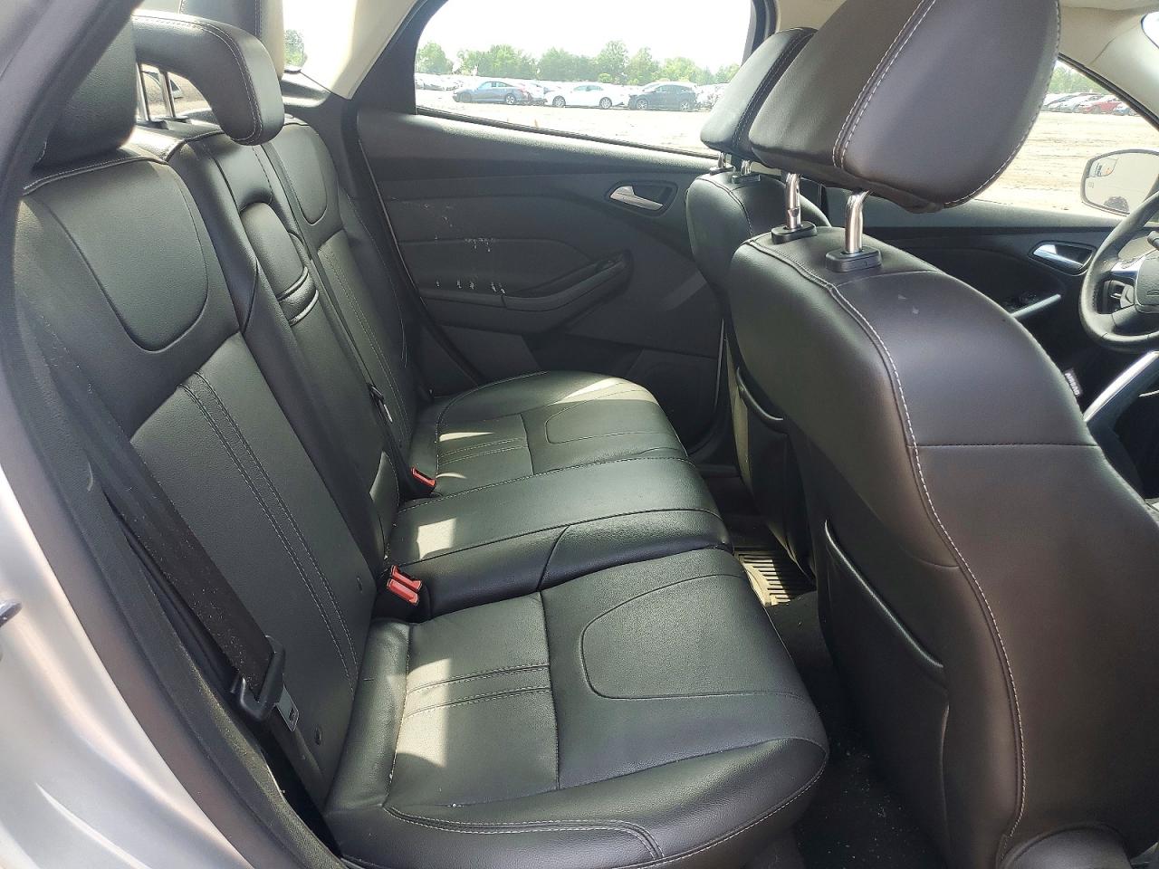 2013 Ford Focus Se Silver vin: 1FADP3F25DL230442