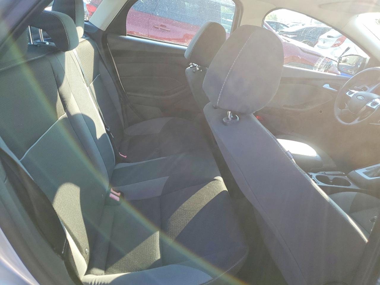 2013 Ford Focus Se Silver vin: 1FADP3F25DL242798