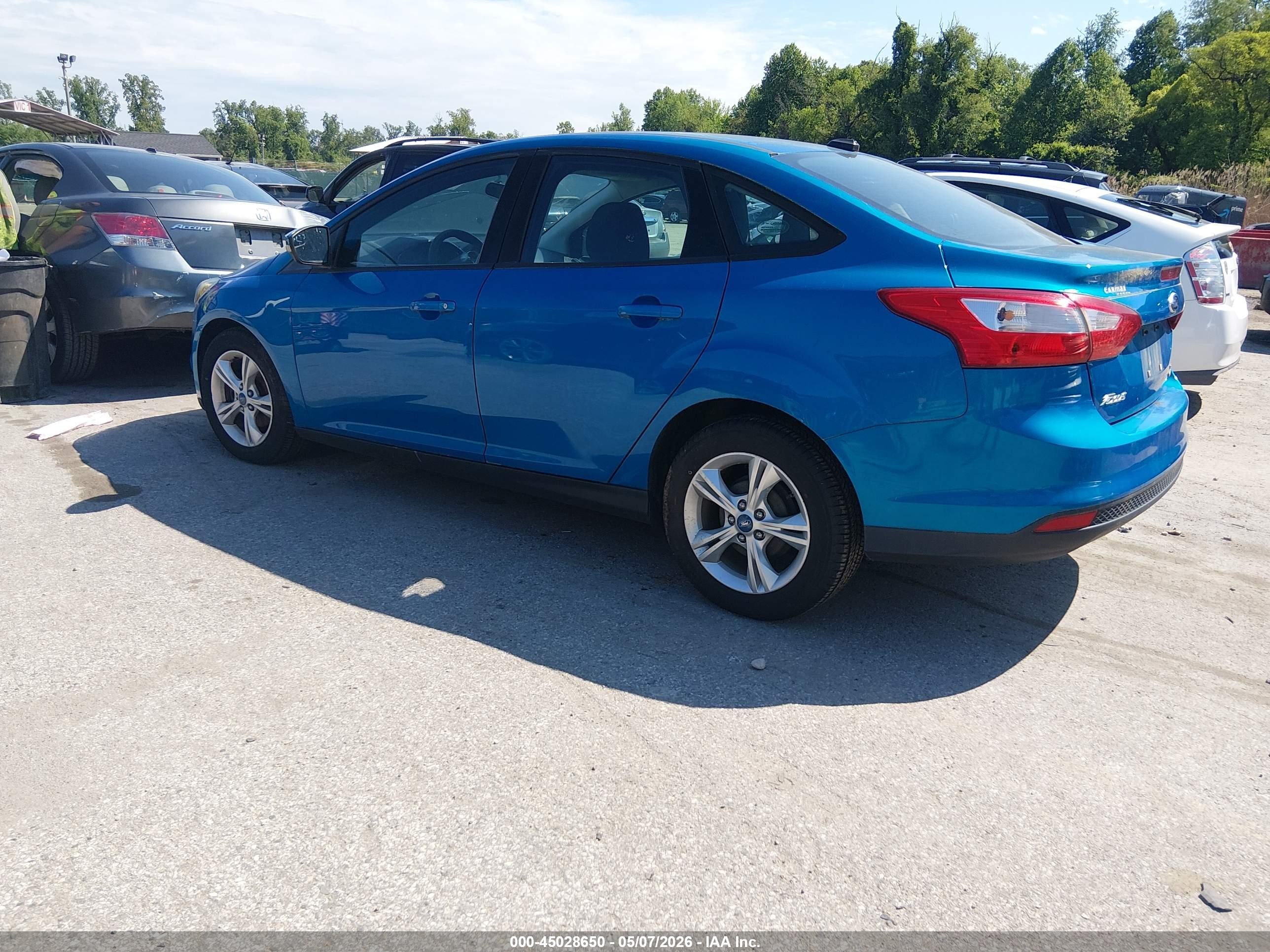 2013 Ford Focus Se Blue vin: 1FADP3F25DL258094