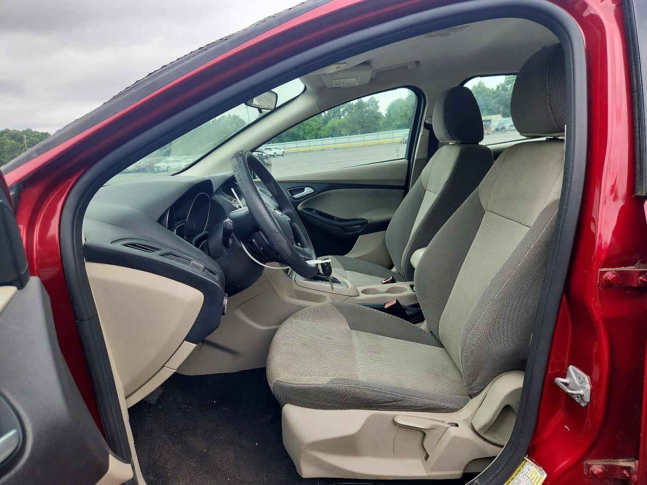 2013 Ford Focus Se Burgundy vin: 1FADP3F25DL259617