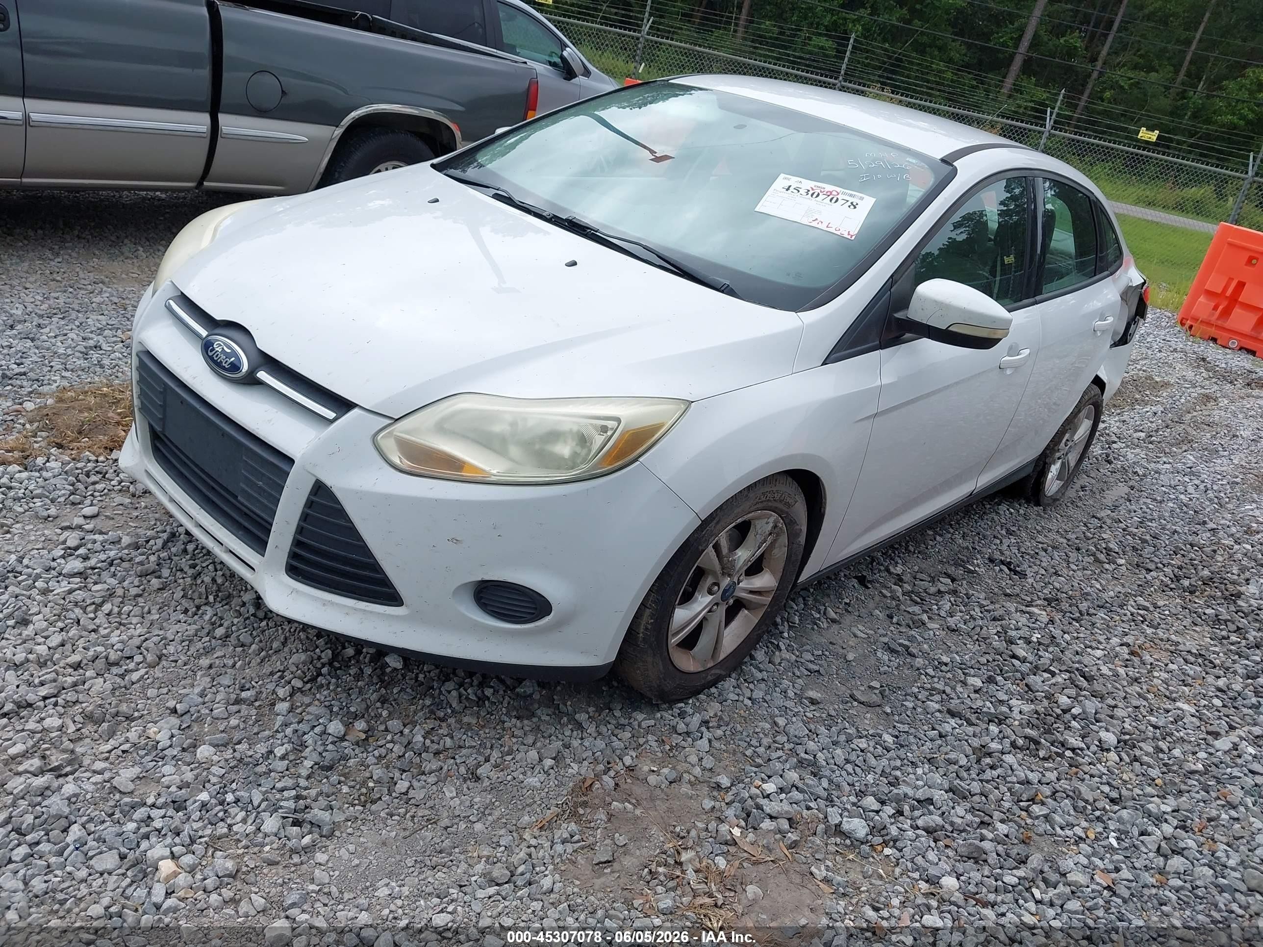 2013 Ford Focus Se White vin: 1FADP3F25DL262582