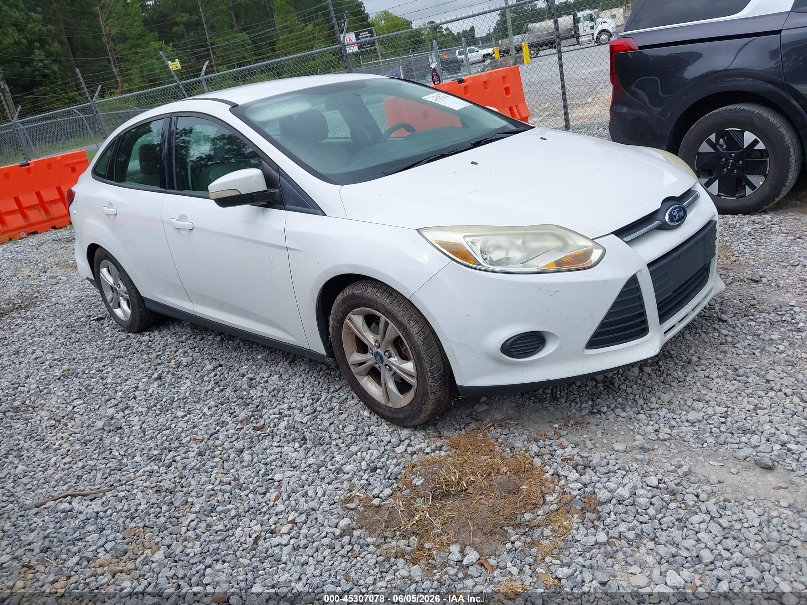 2013 Ford Focus Se White vin: 1FADP3F25DL262582