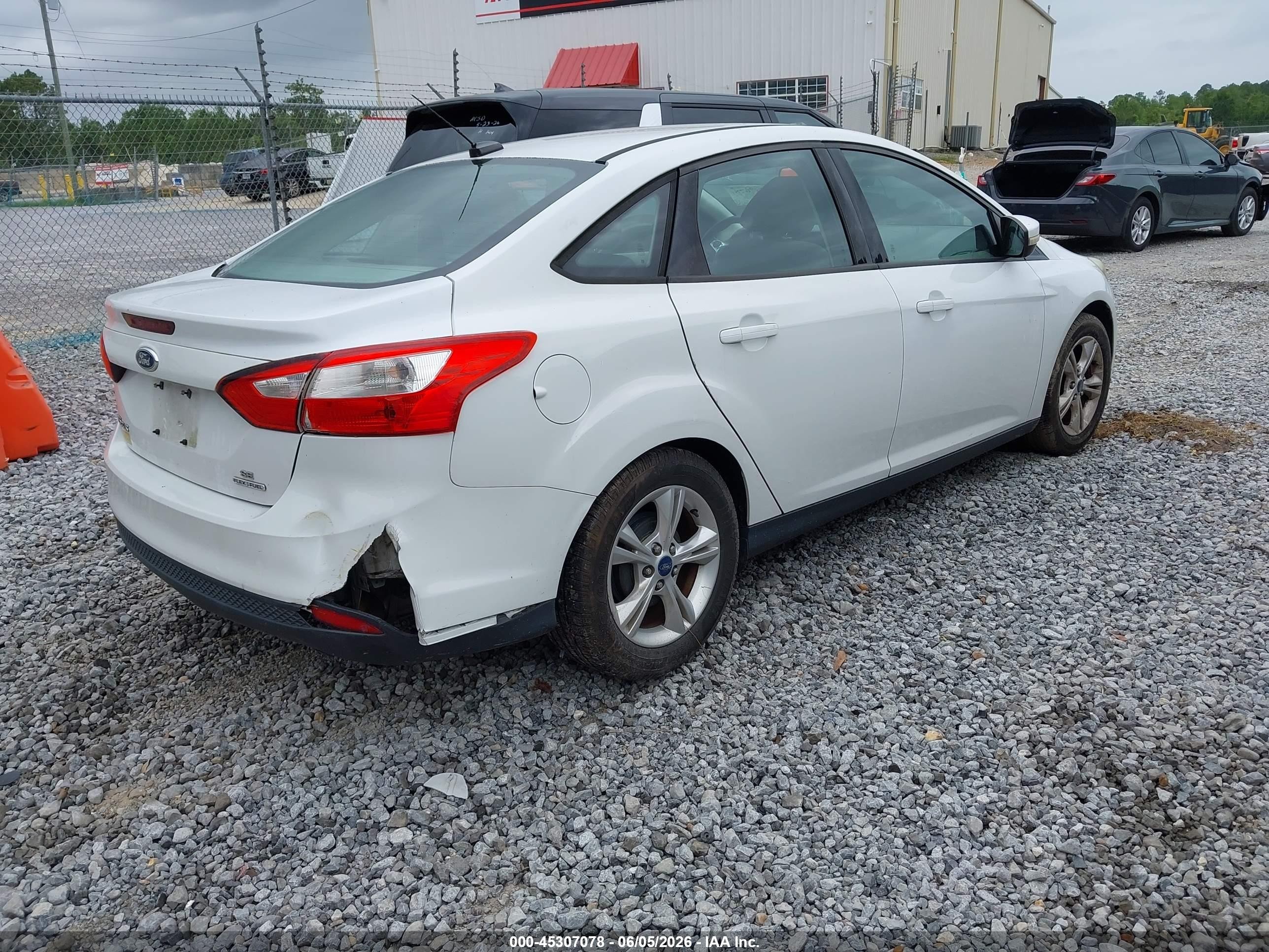 2013 Ford Focus Se White vin: 1FADP3F25DL262582