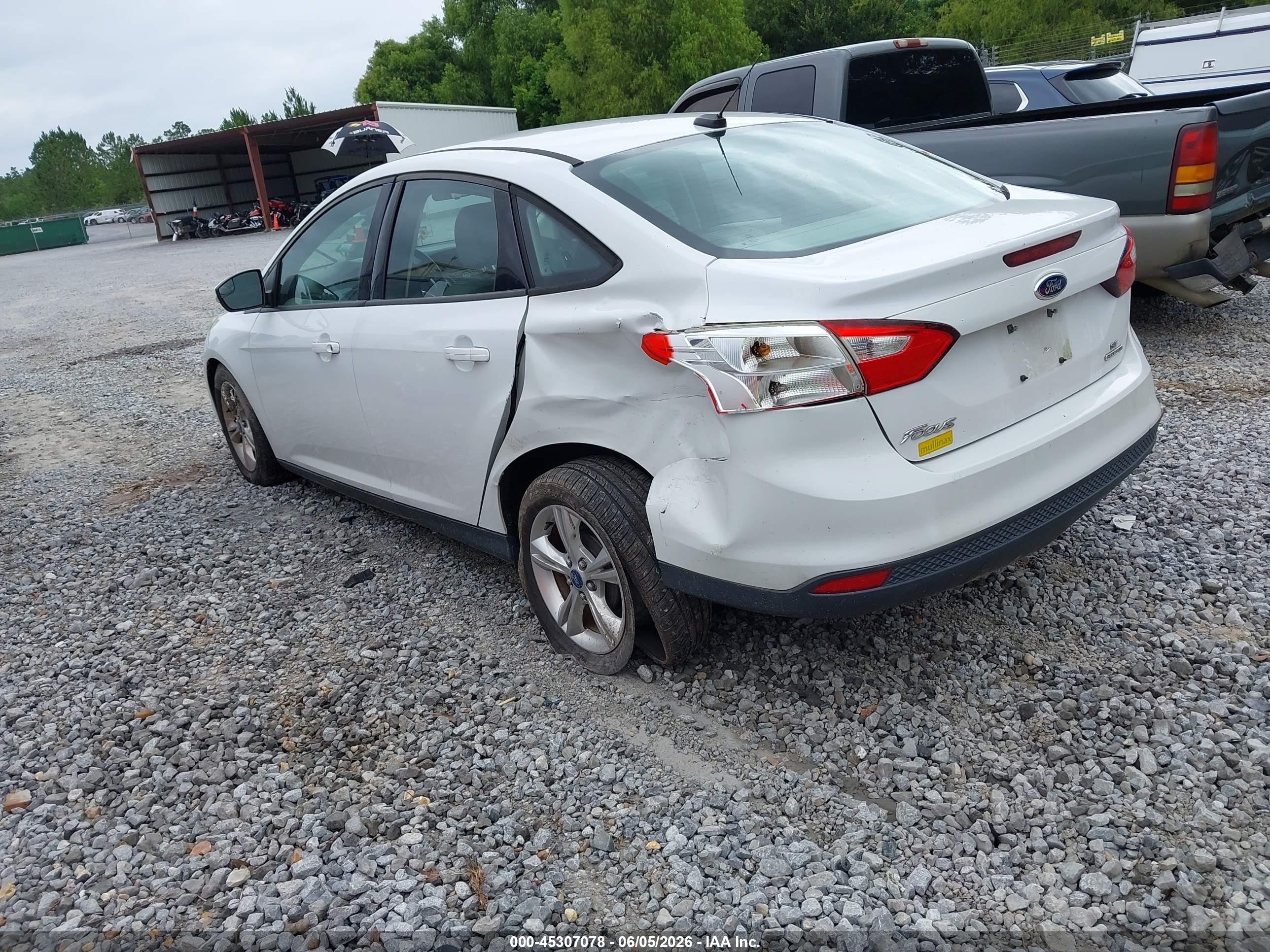 2013 Ford Focus Se White vin: 1FADP3F25DL262582