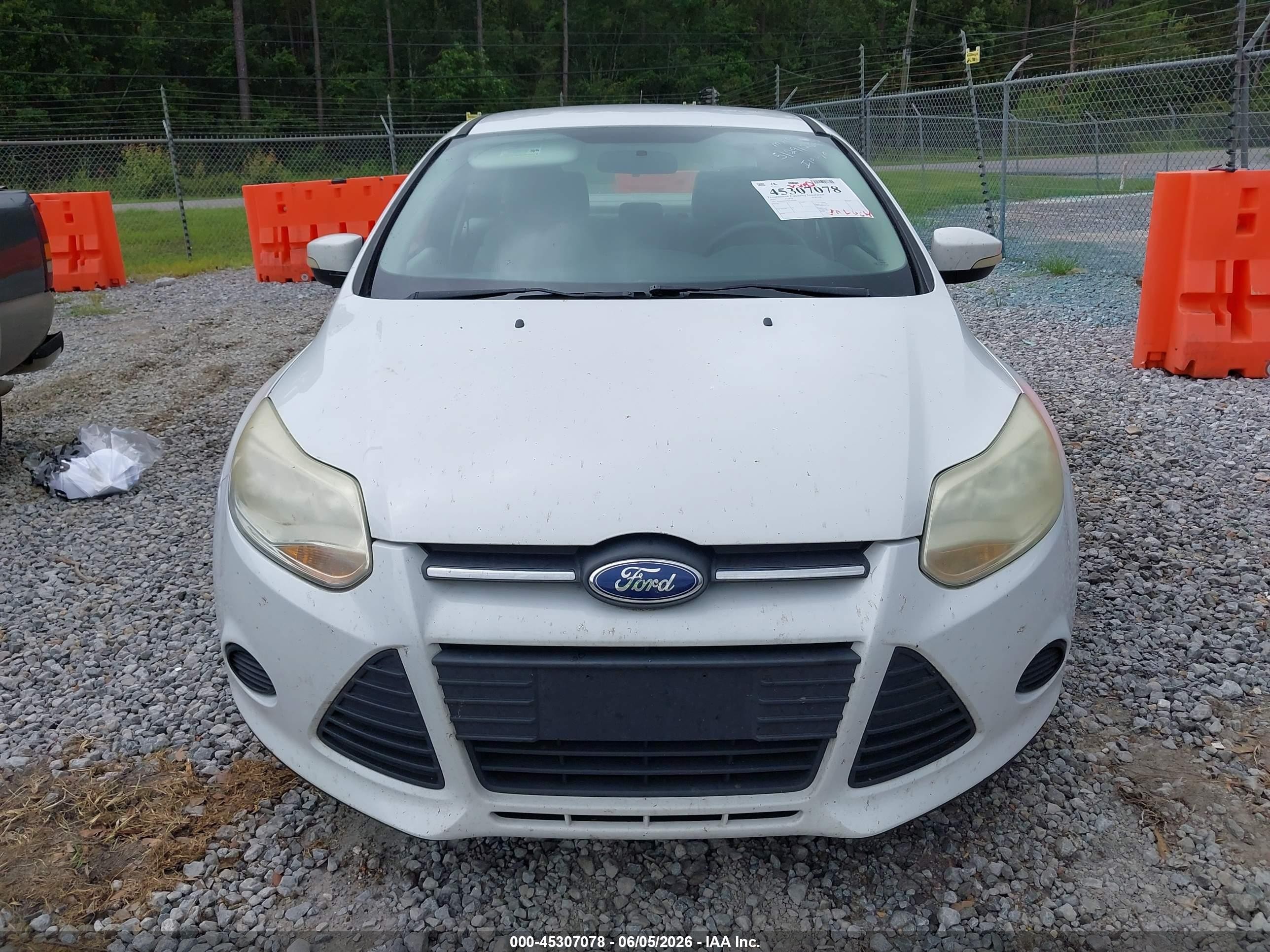 2013 Ford Focus Se White vin: 1FADP3F25DL262582