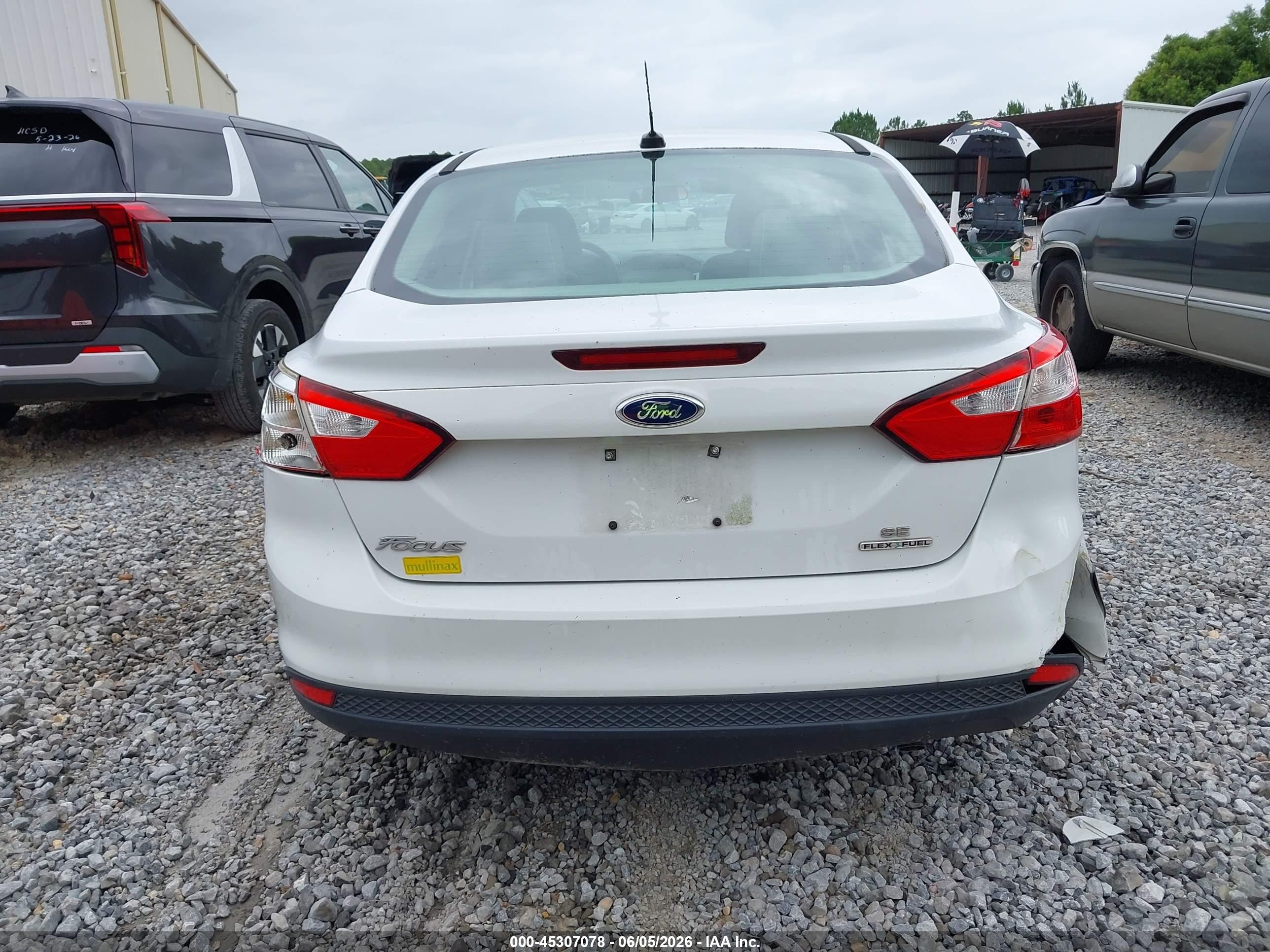 2013 Ford Focus Se White vin: 1FADP3F25DL262582