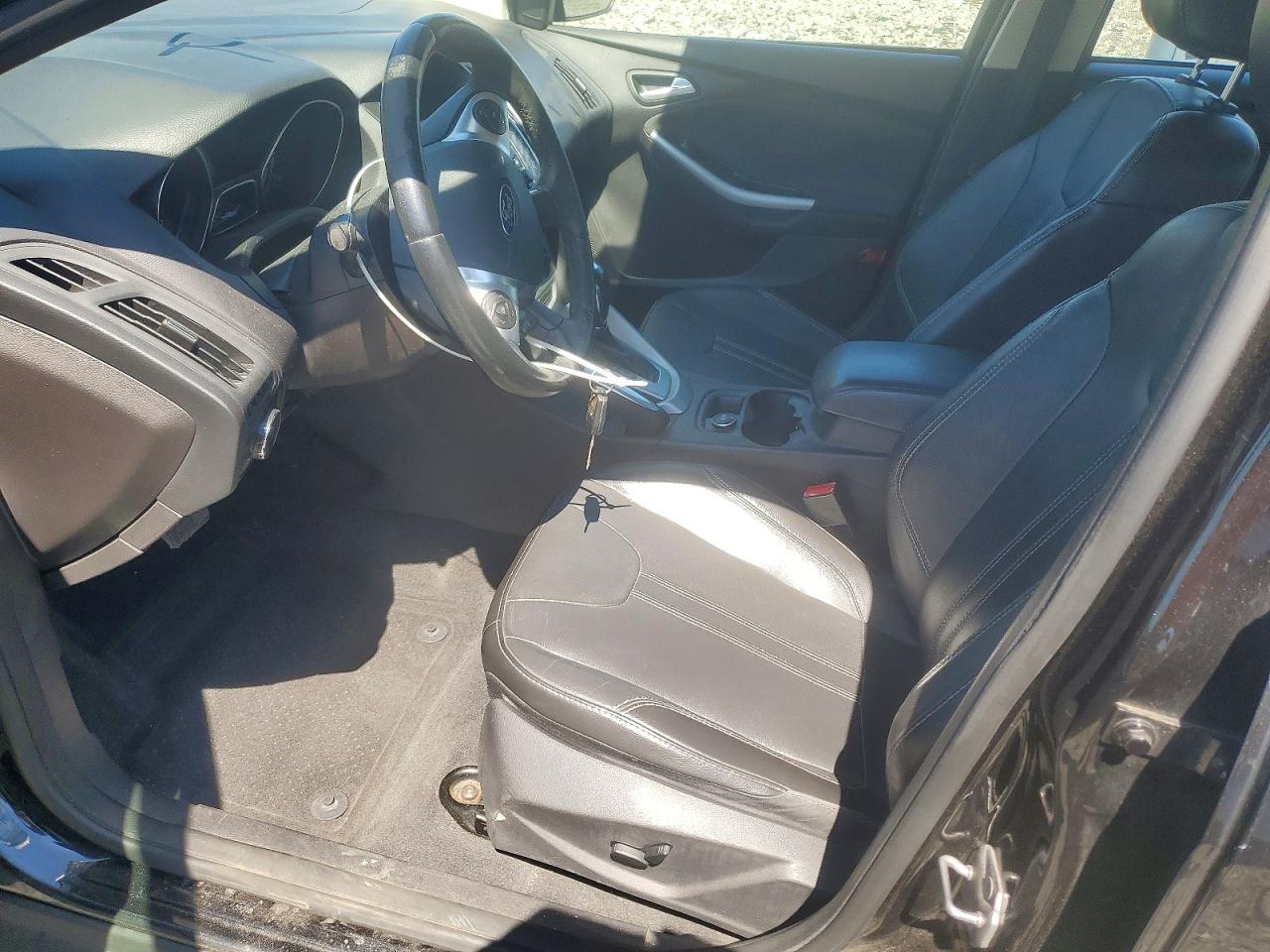 2013 Ford Focus Se Black vin: 1FADP3F25DL320092