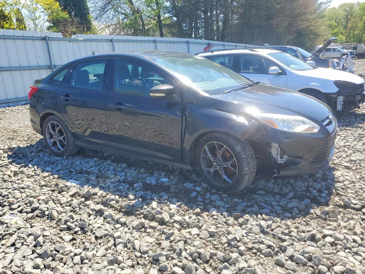 2013 Ford Focus Se Black vin: 1FADP3F25DL320092