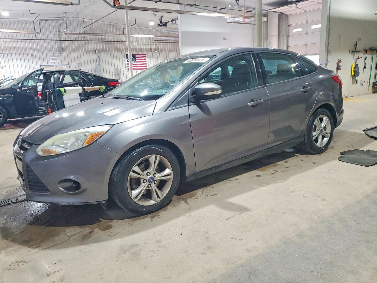 2013 Ford Focus Se Charcoal vin: 1FADP3F25DL368580