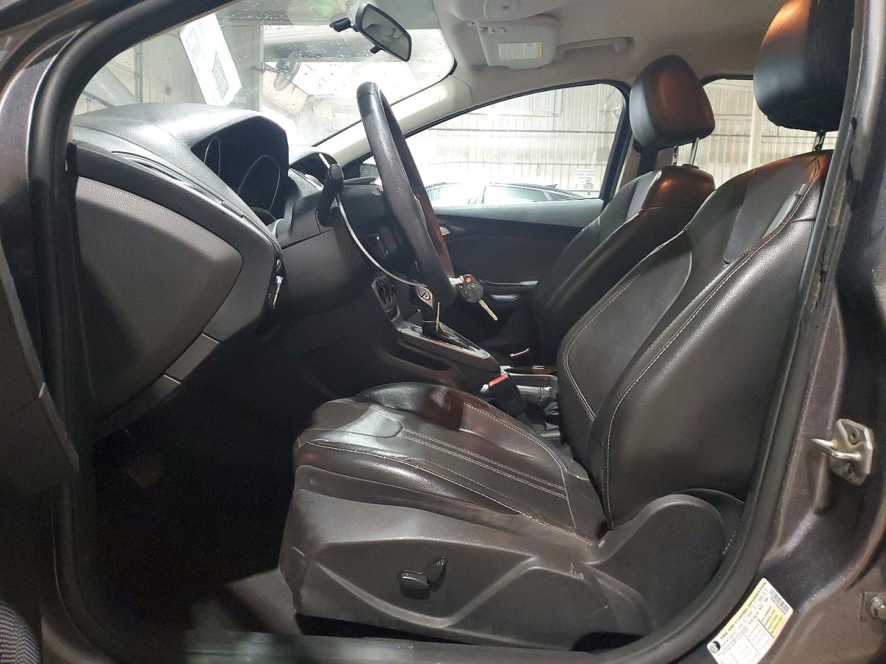 2013 Ford Focus Se Charcoal vin: 1FADP3F25DL368580