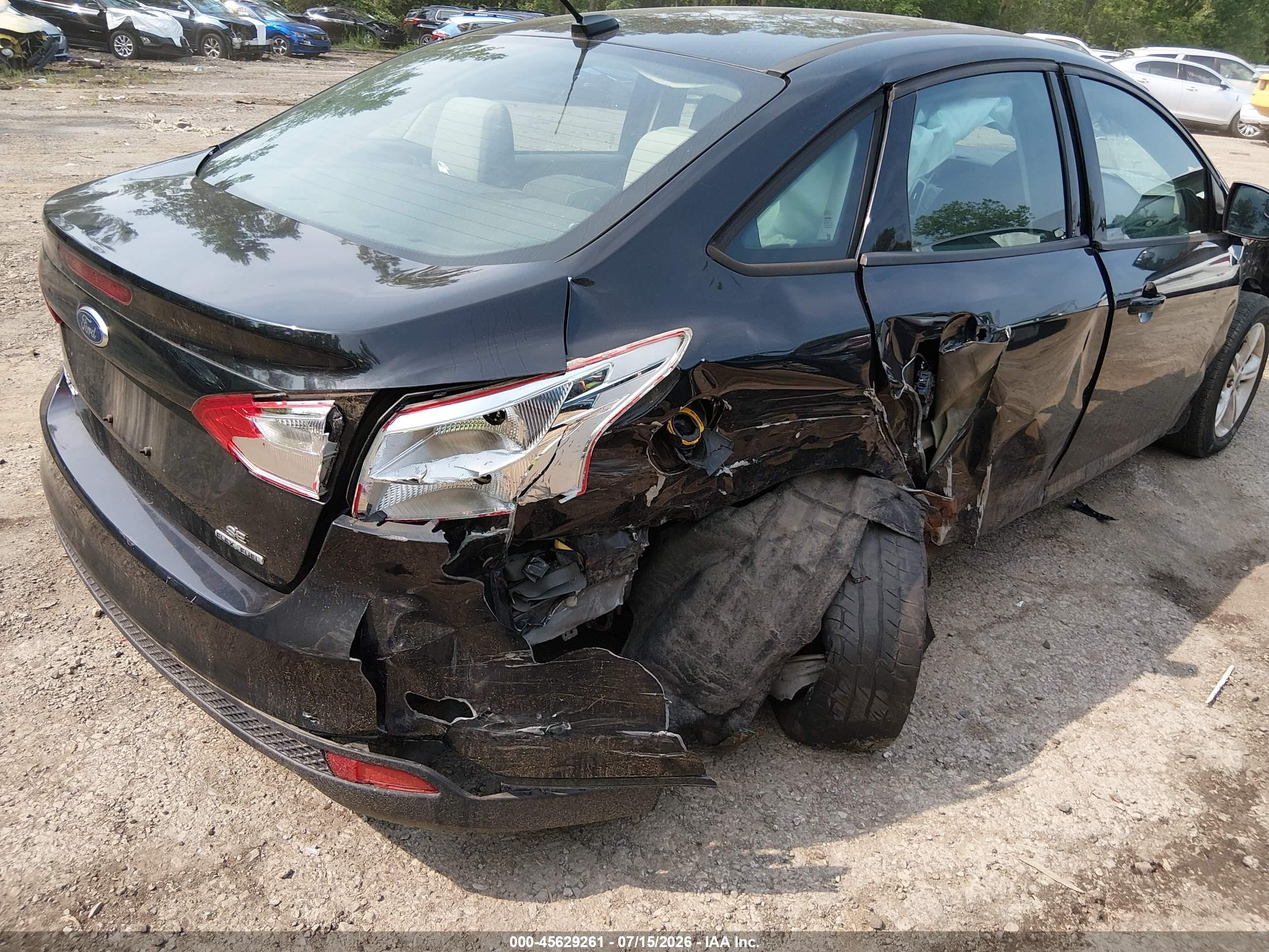 2013 Ford Focus Se Black vin: 1FADP3F25DL372077