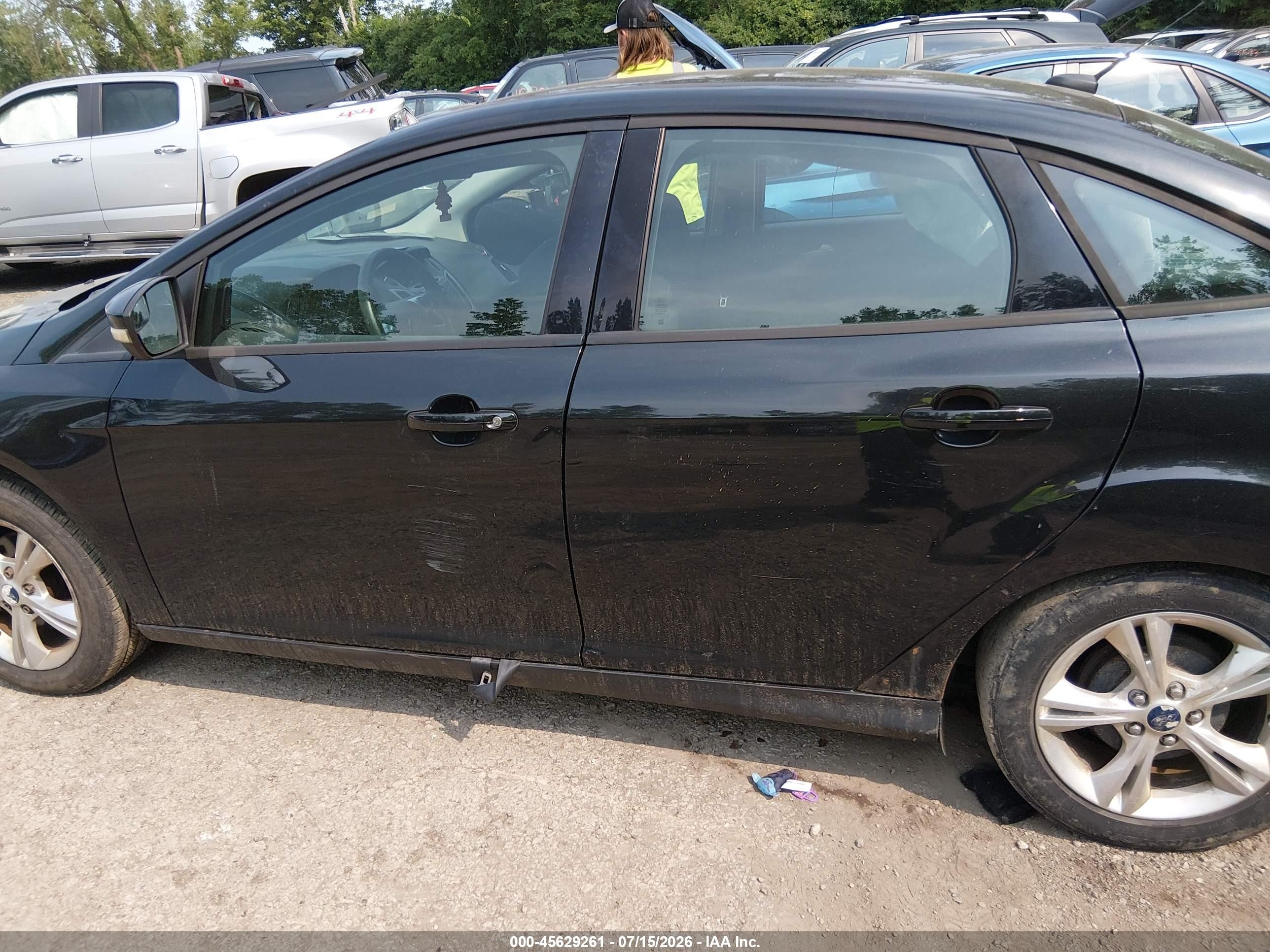 2013 Ford Focus Se Black vin: 1FADP3F25DL372077