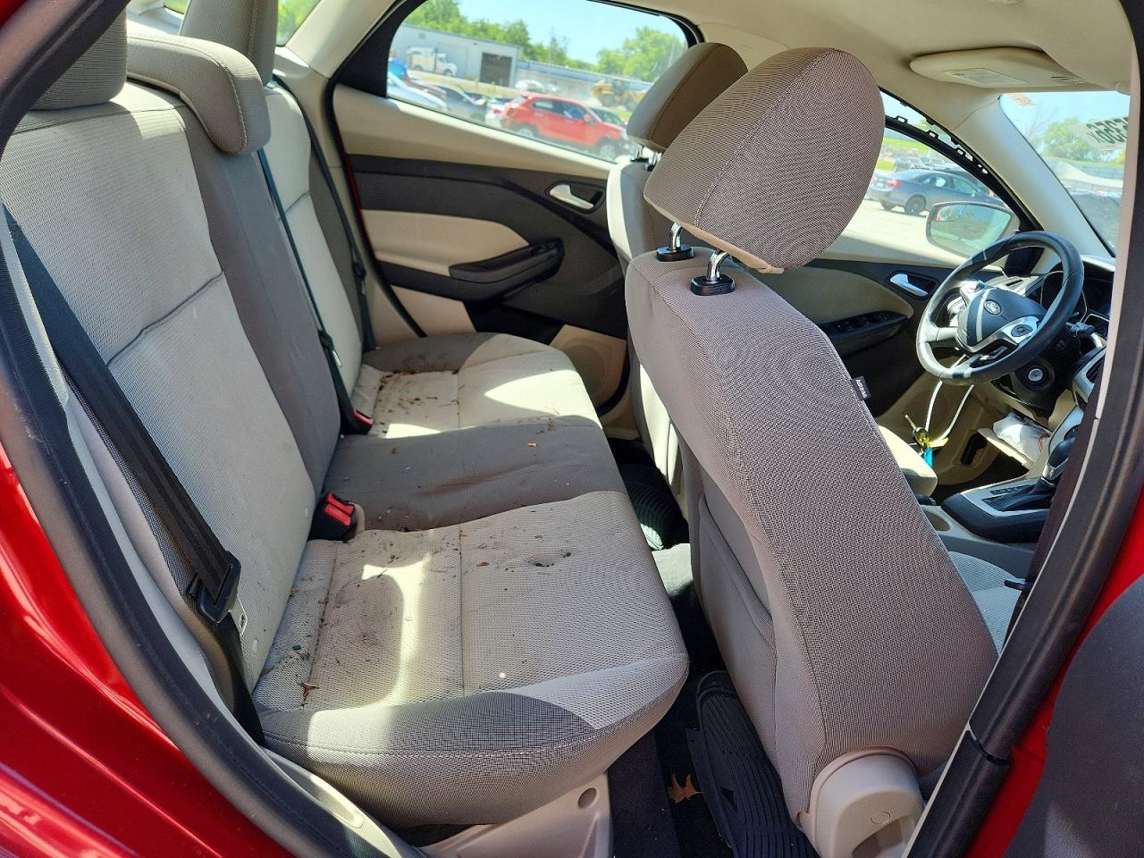 2013 Ford Focus Se Red vin: 1FADP3F25DL381636