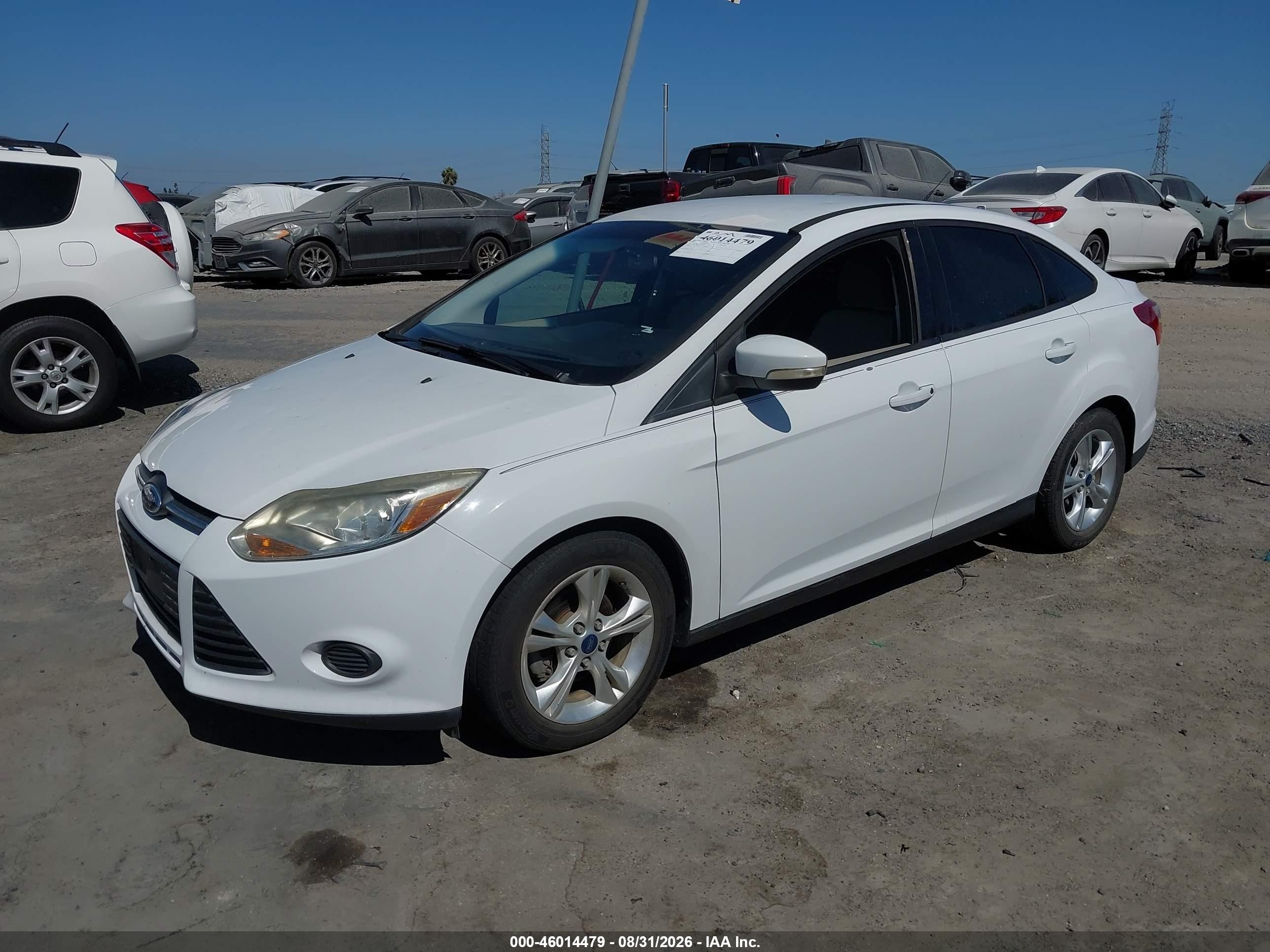 2014 Ford Focus Se White vin: 1FADP3F25EL103627