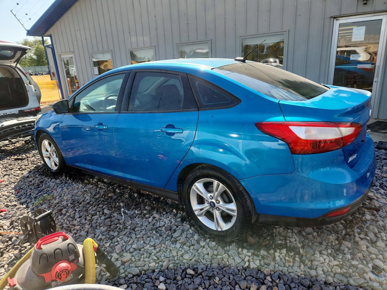 2014 Ford Focus Se Blue vin: 1FADP3F25EL105247