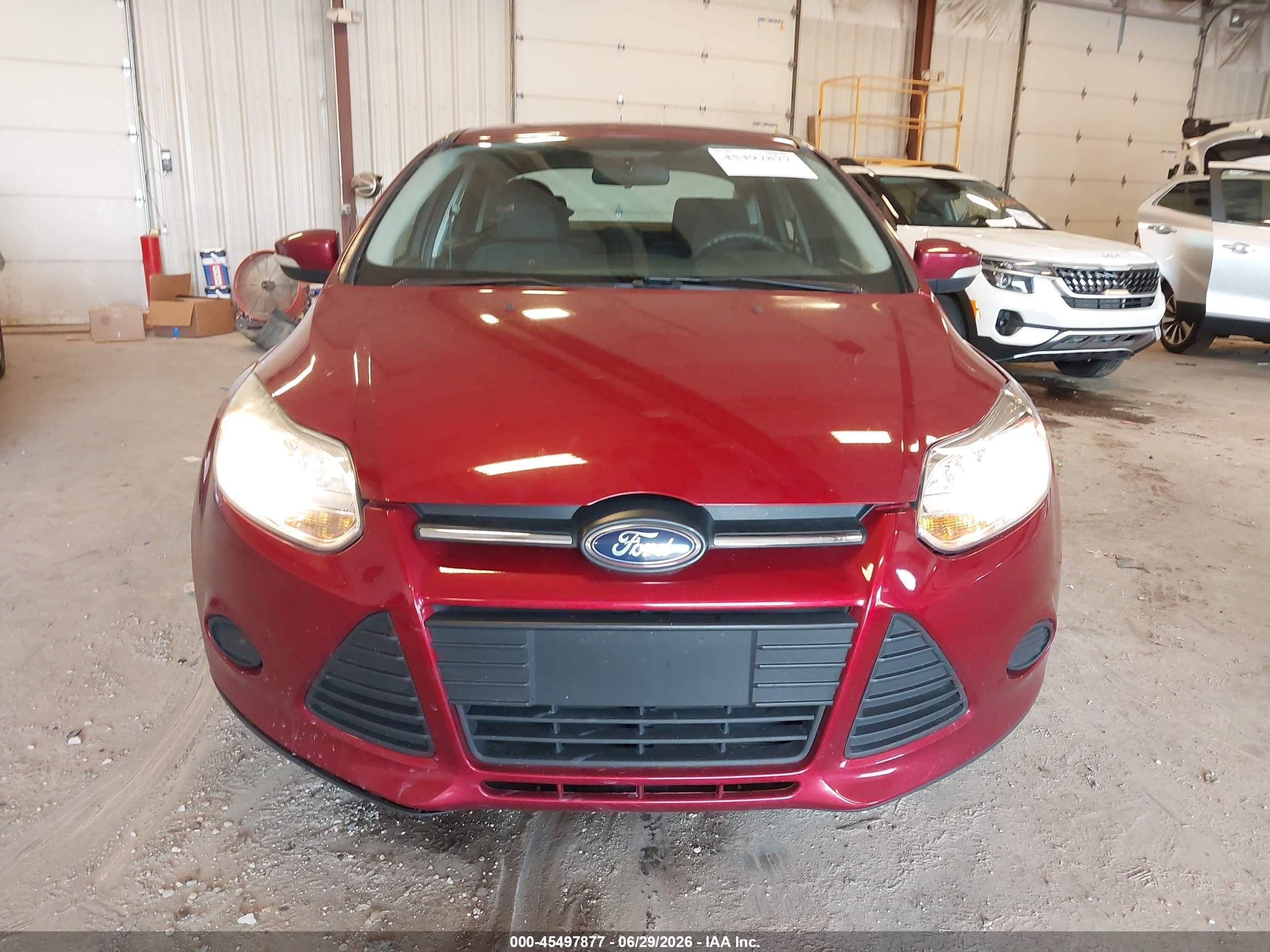 2014 Ford Focus Se Red vin: 1FADP3F25EL107760