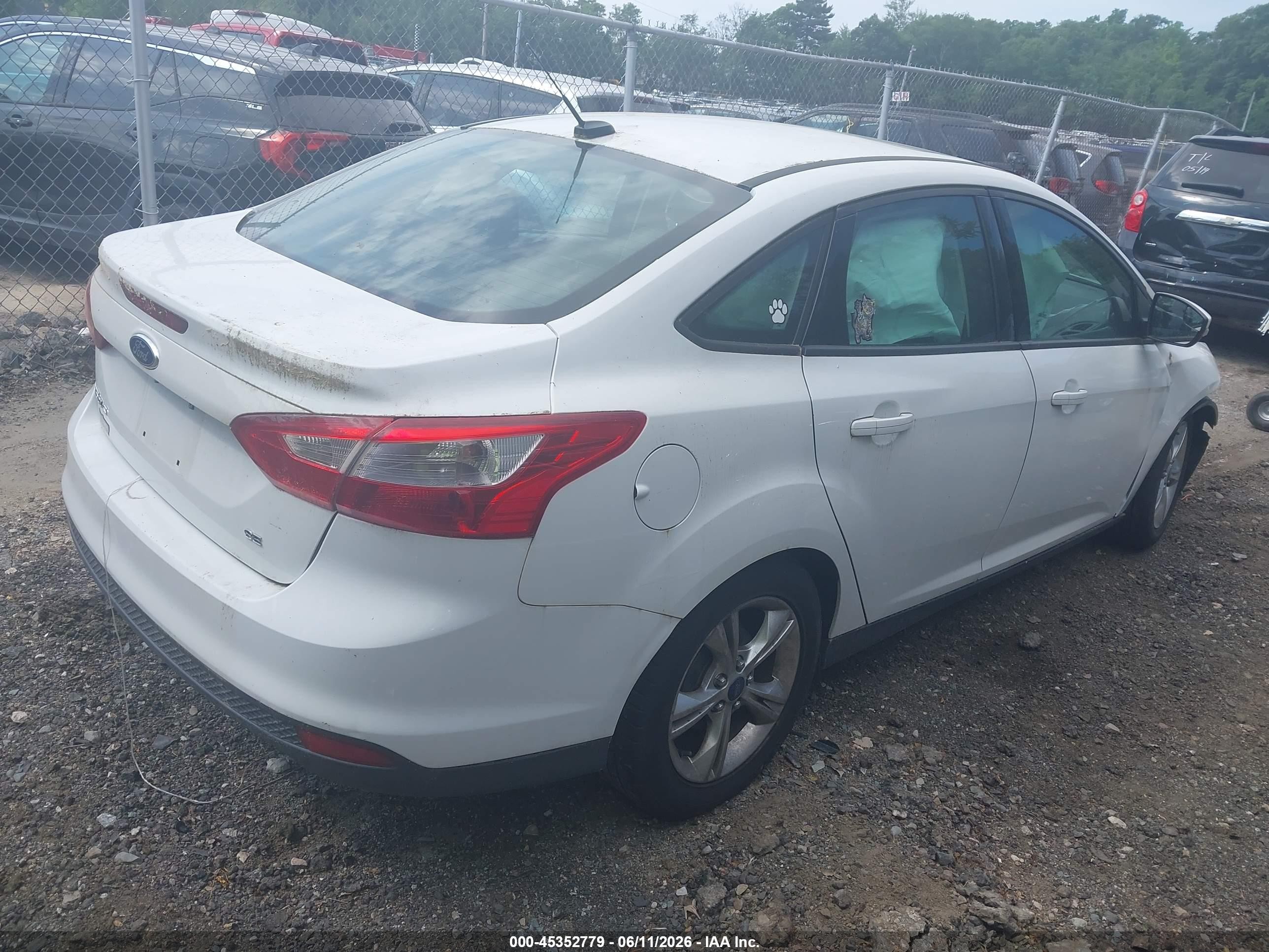 2014 Ford Focus Se White vin: 1FADP3F25EL146610