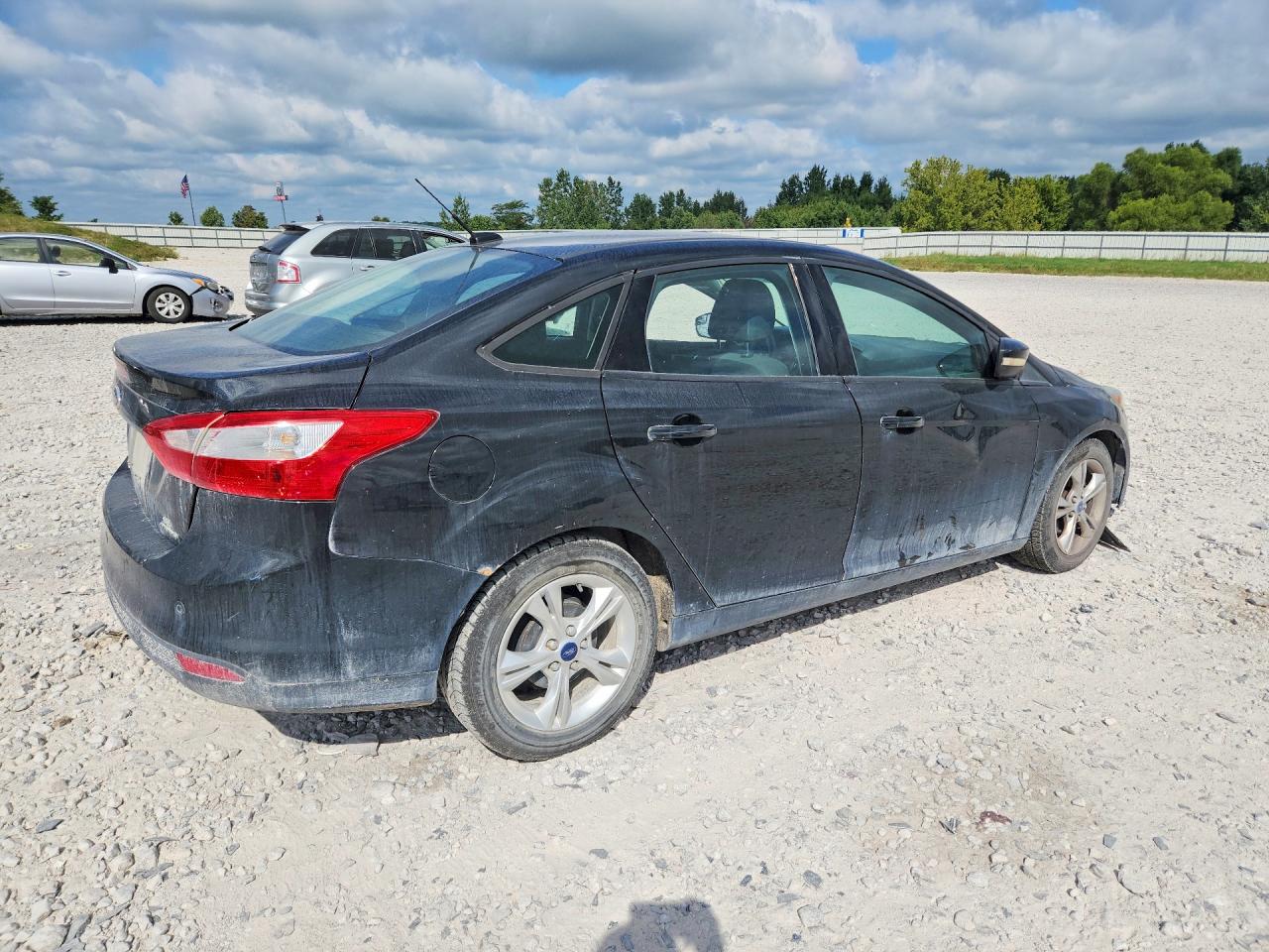 2014 Ford Focus Se Black vin: 1FADP3F25EL153444