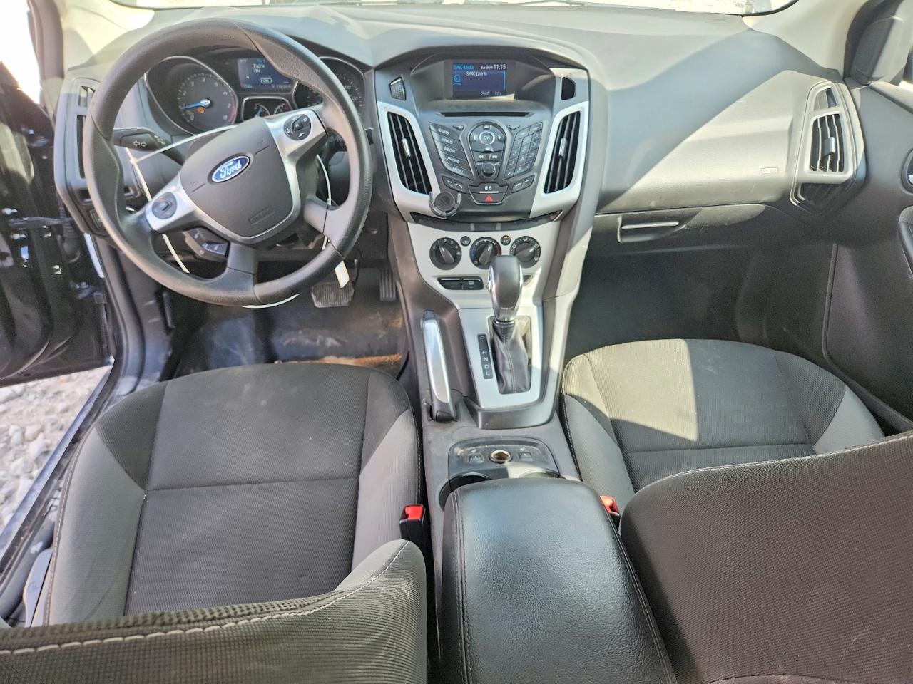2014 Ford Focus Se Black vin: 1FADP3F25EL153444
