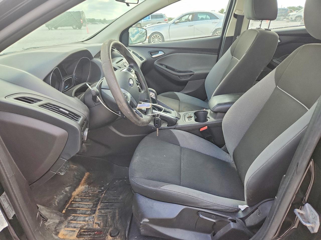 2014 Ford Focus Se Black vin: 1FADP3F25EL153444