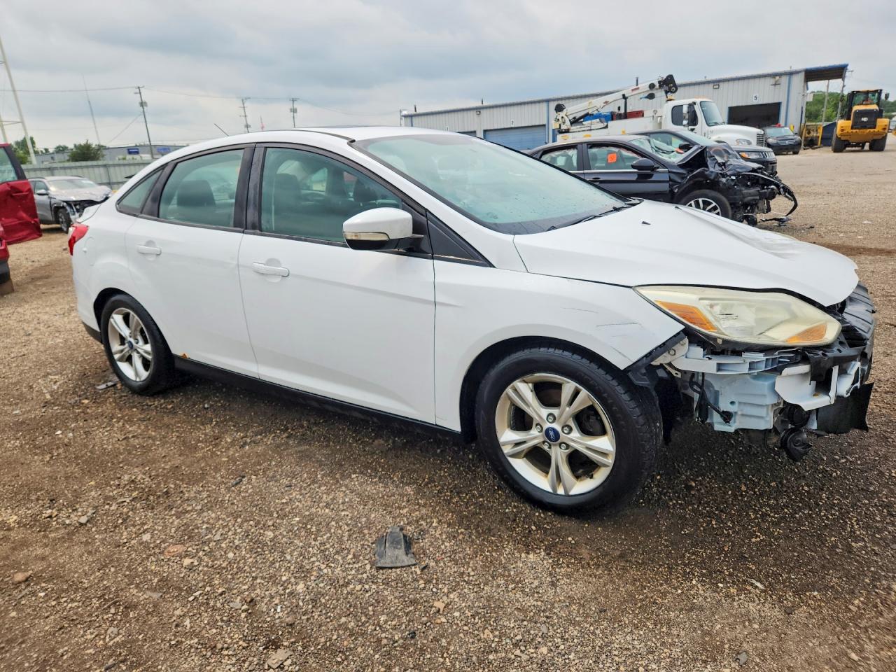 2014 Ford Focus Se Белый vin: 1FADP3F25EL157395