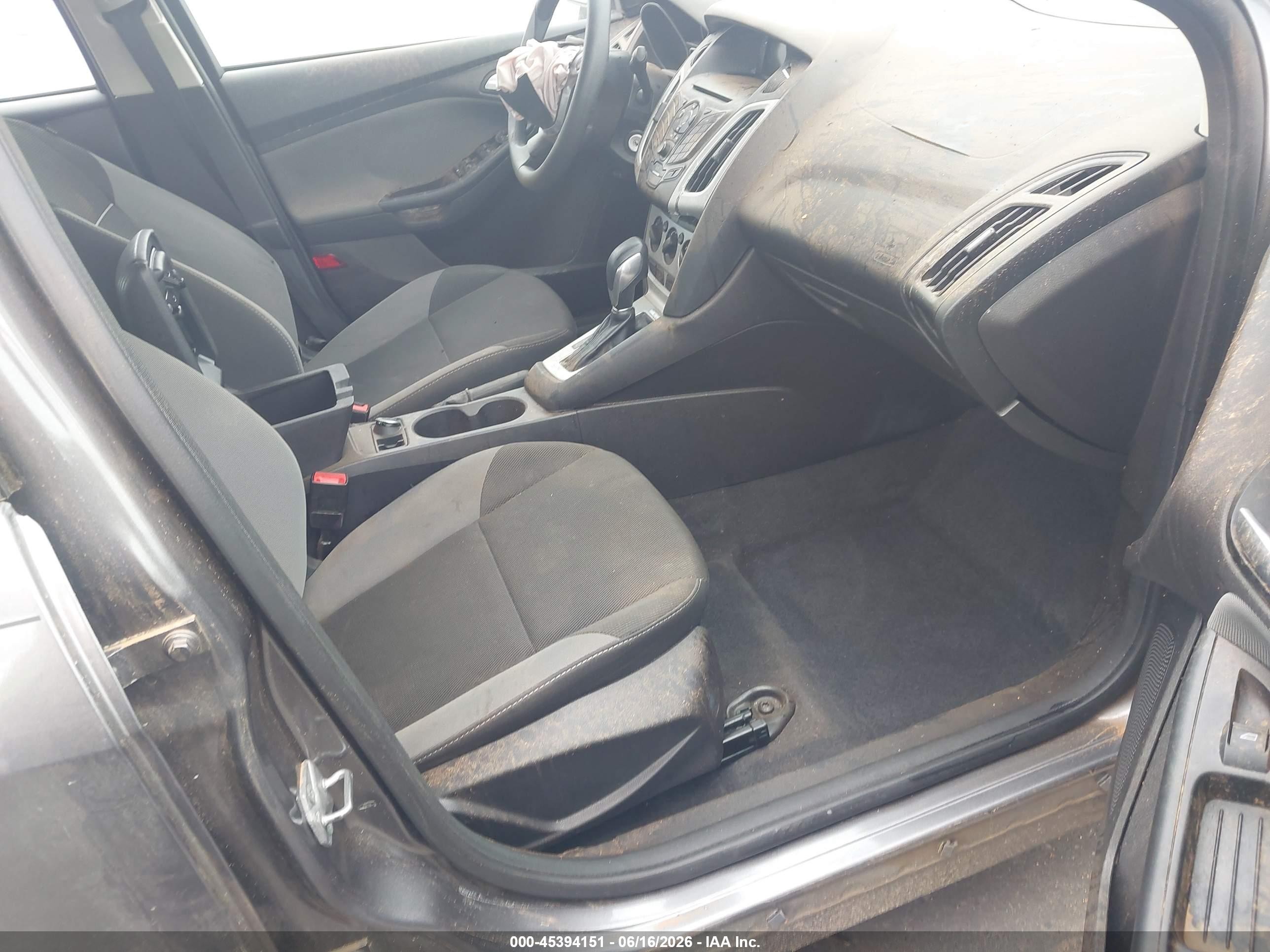 2014 Ford Focus Se Black vin: 1FADP3F25EL159566