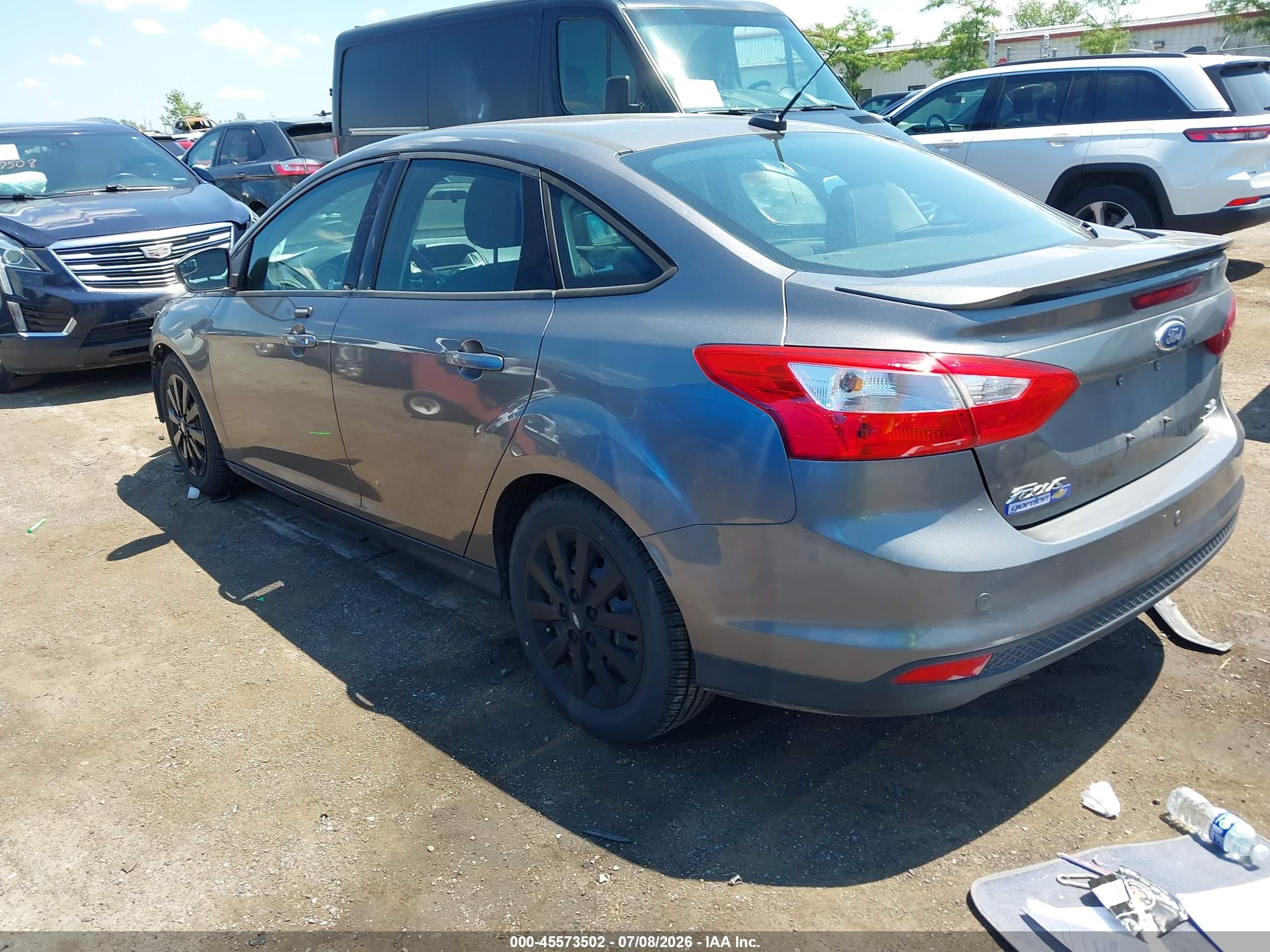 2014 Ford Focus Se Серый vin: 1FADP3F25EL160877