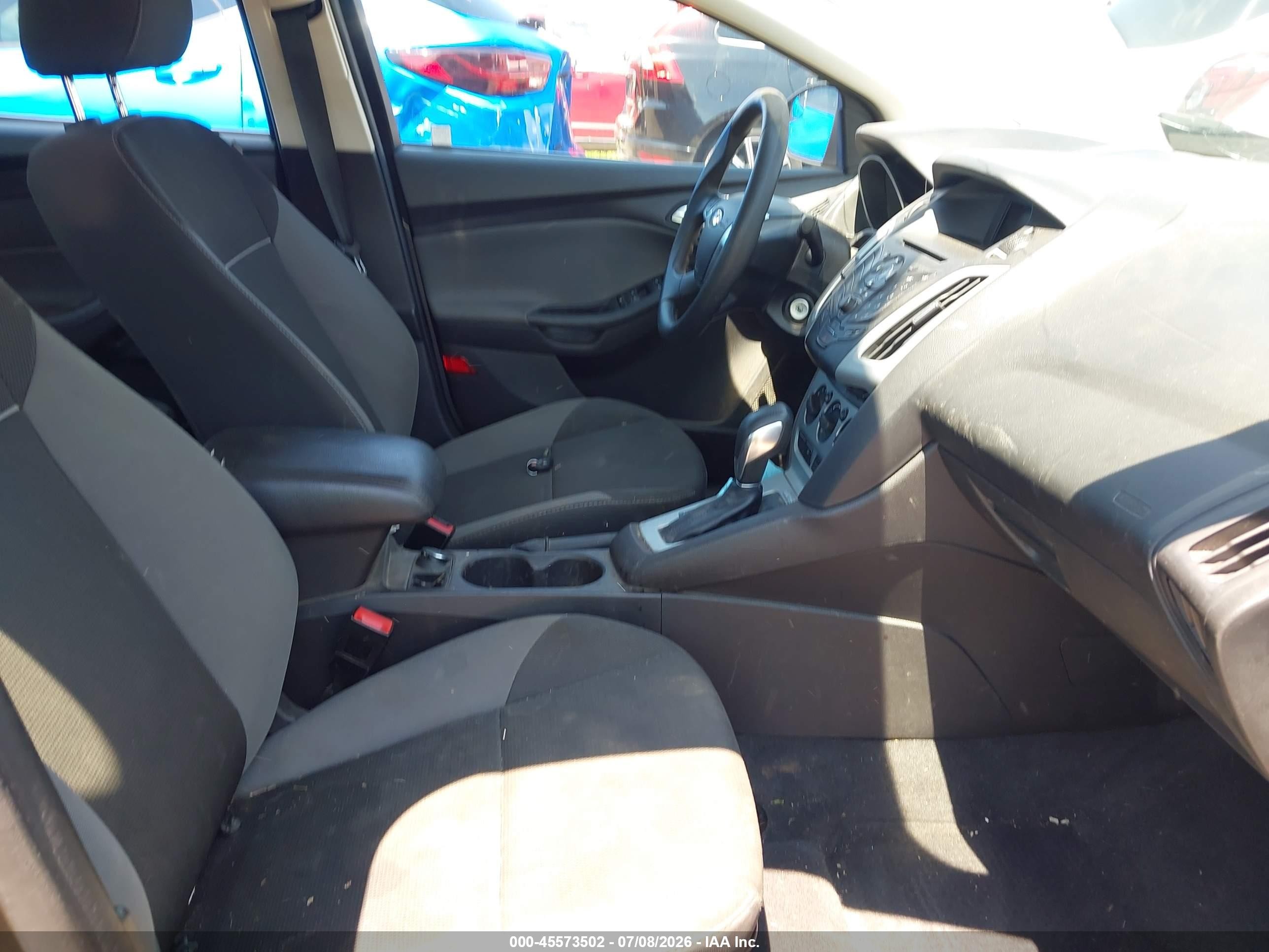 2014 Ford Focus Se Серый vin: 1FADP3F25EL160877