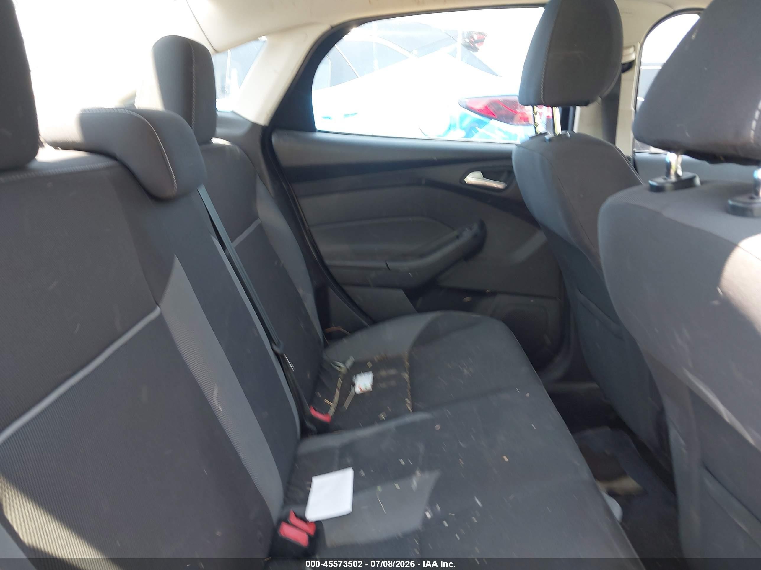 2014 Ford Focus Se Серый vin: 1FADP3F25EL160877