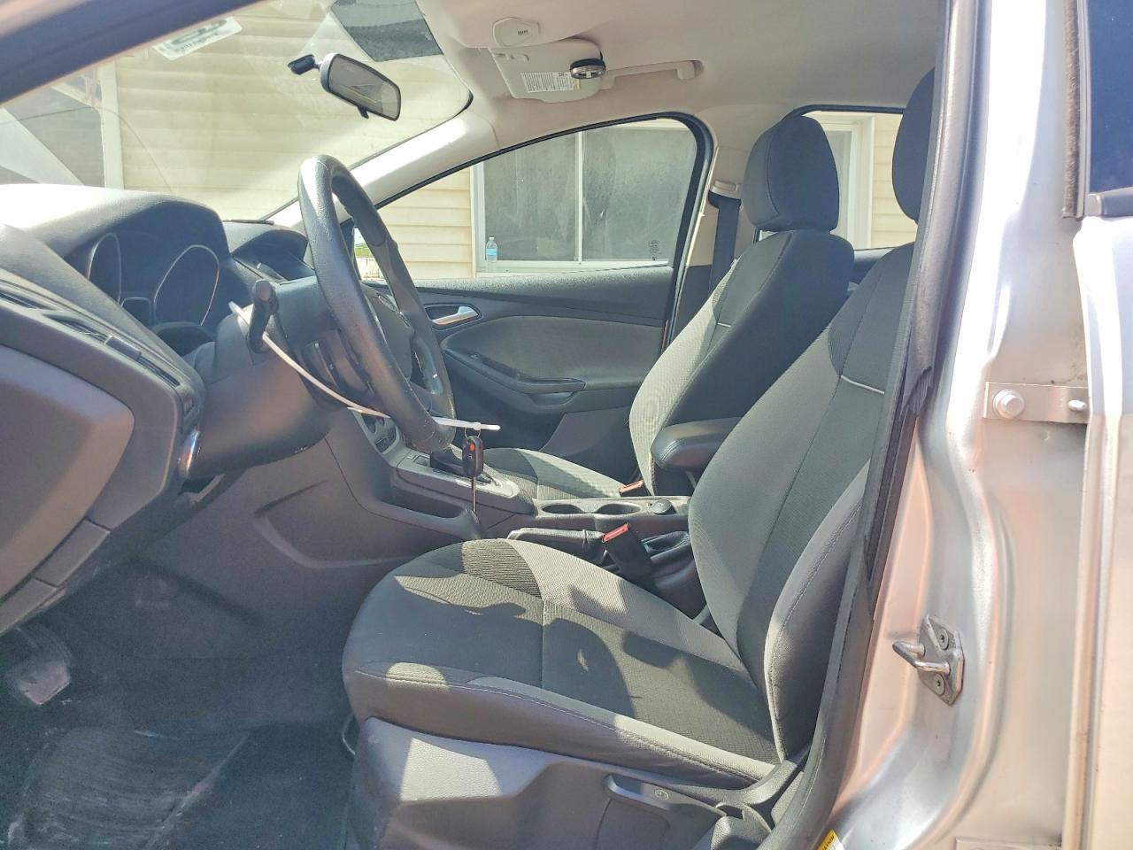 2014 Ford Focus Se Silver vin: 1FADP3F25EL202335
