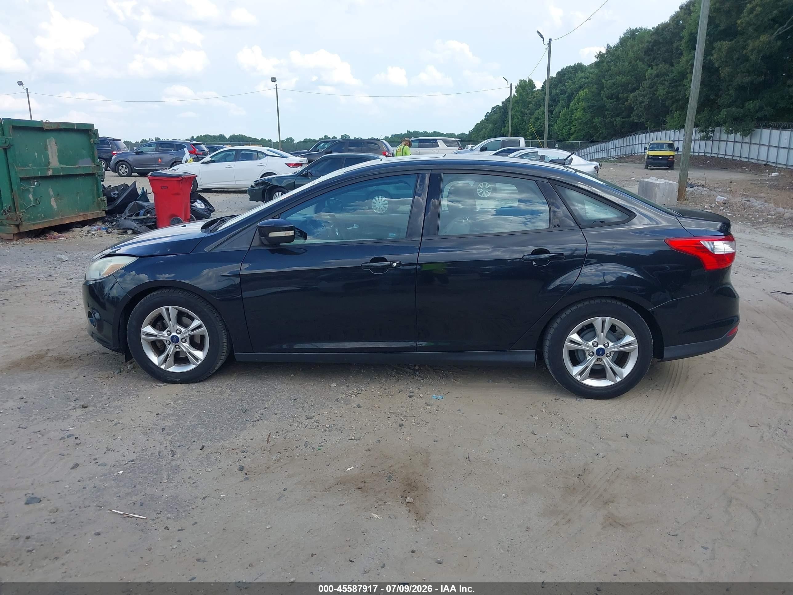 2014 Ford Focus Se Black vin: 1FADP3F25EL202657