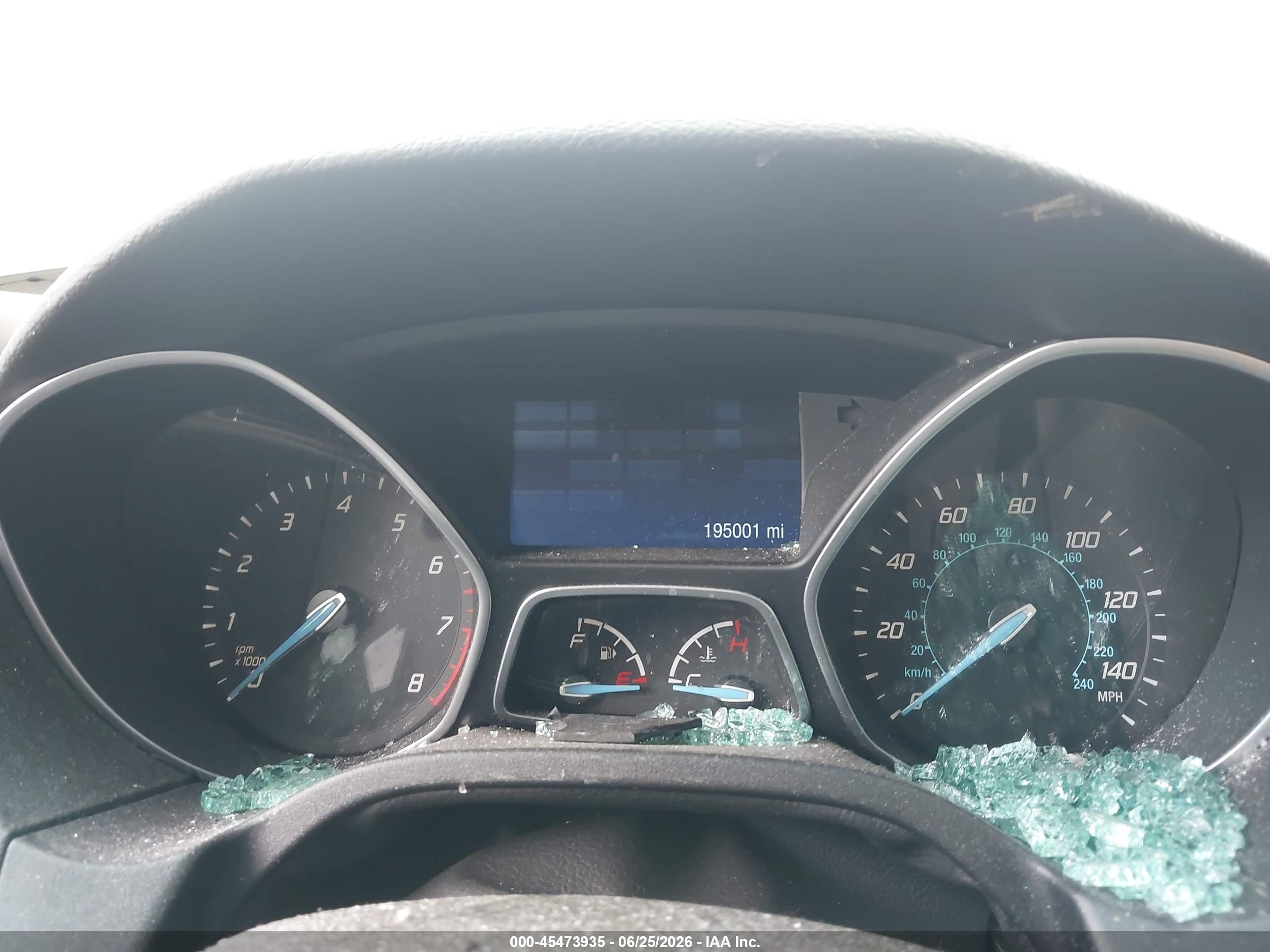 2014 Ford Focus Se Белый vin: 1FADP3F25EL206465