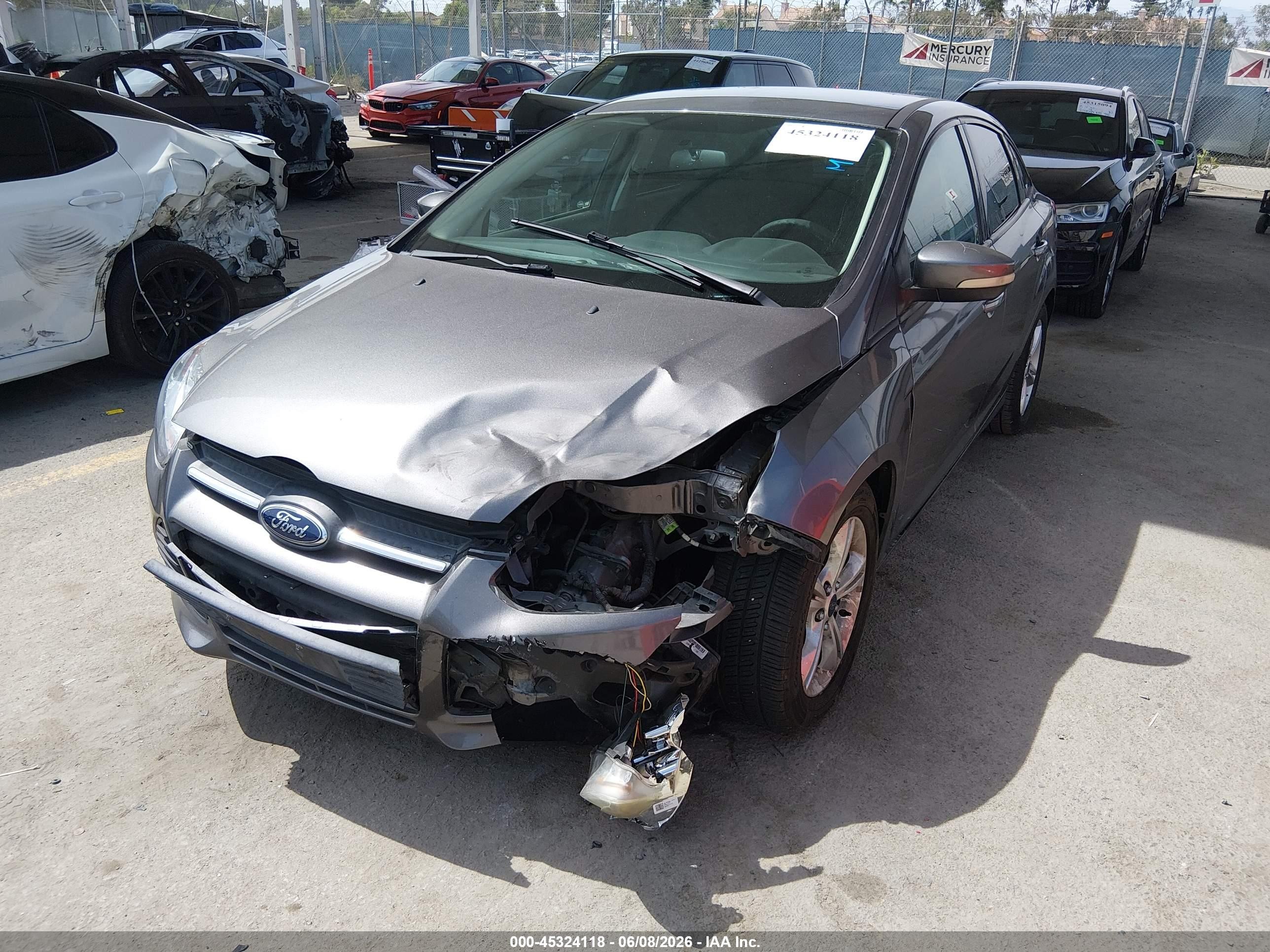 2014 Ford Focus Se Gray vin: 1FADP3F25EL241748