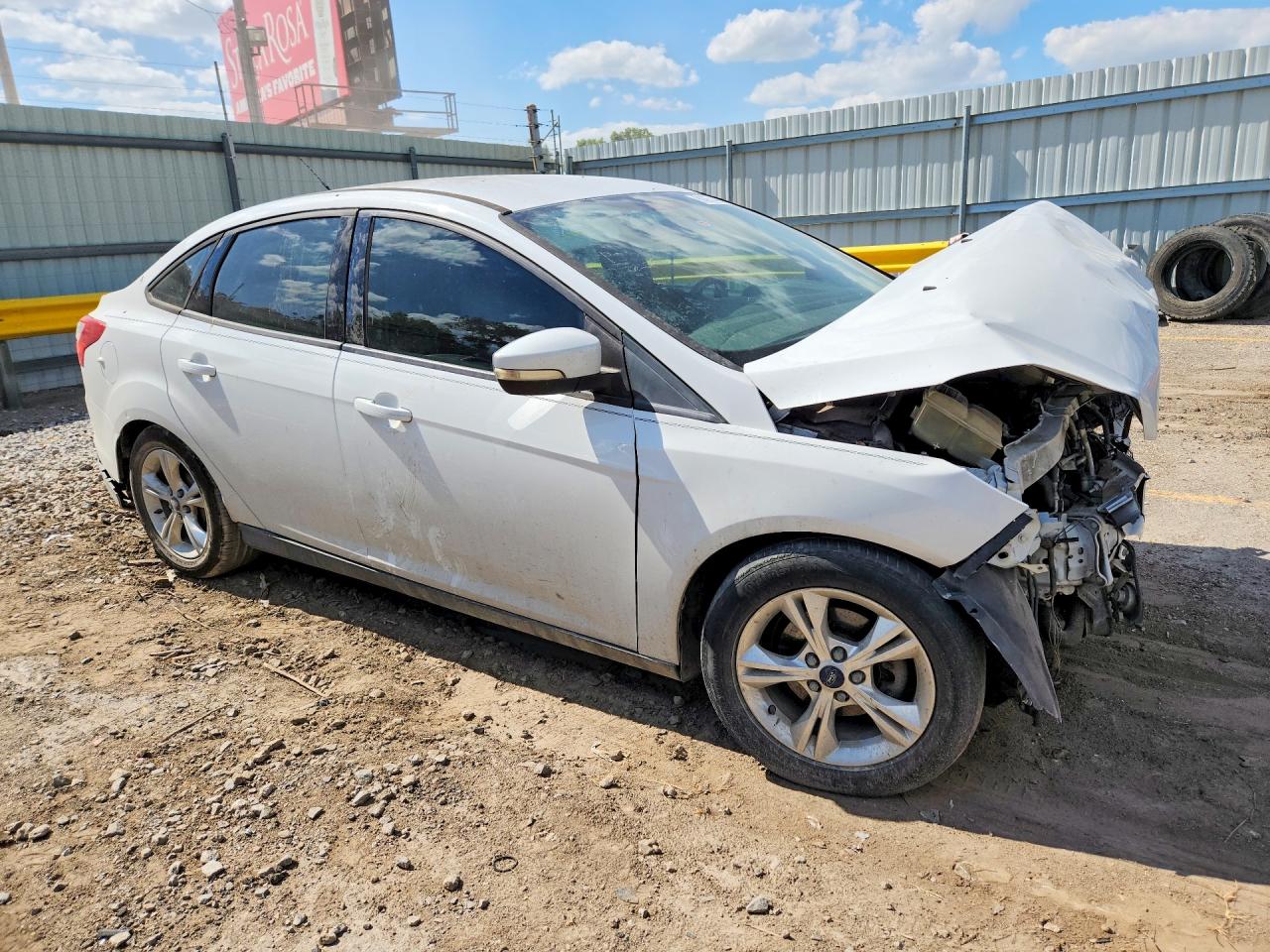 2014 Ford Focus Se White vin: 1FADP3F25EL246822